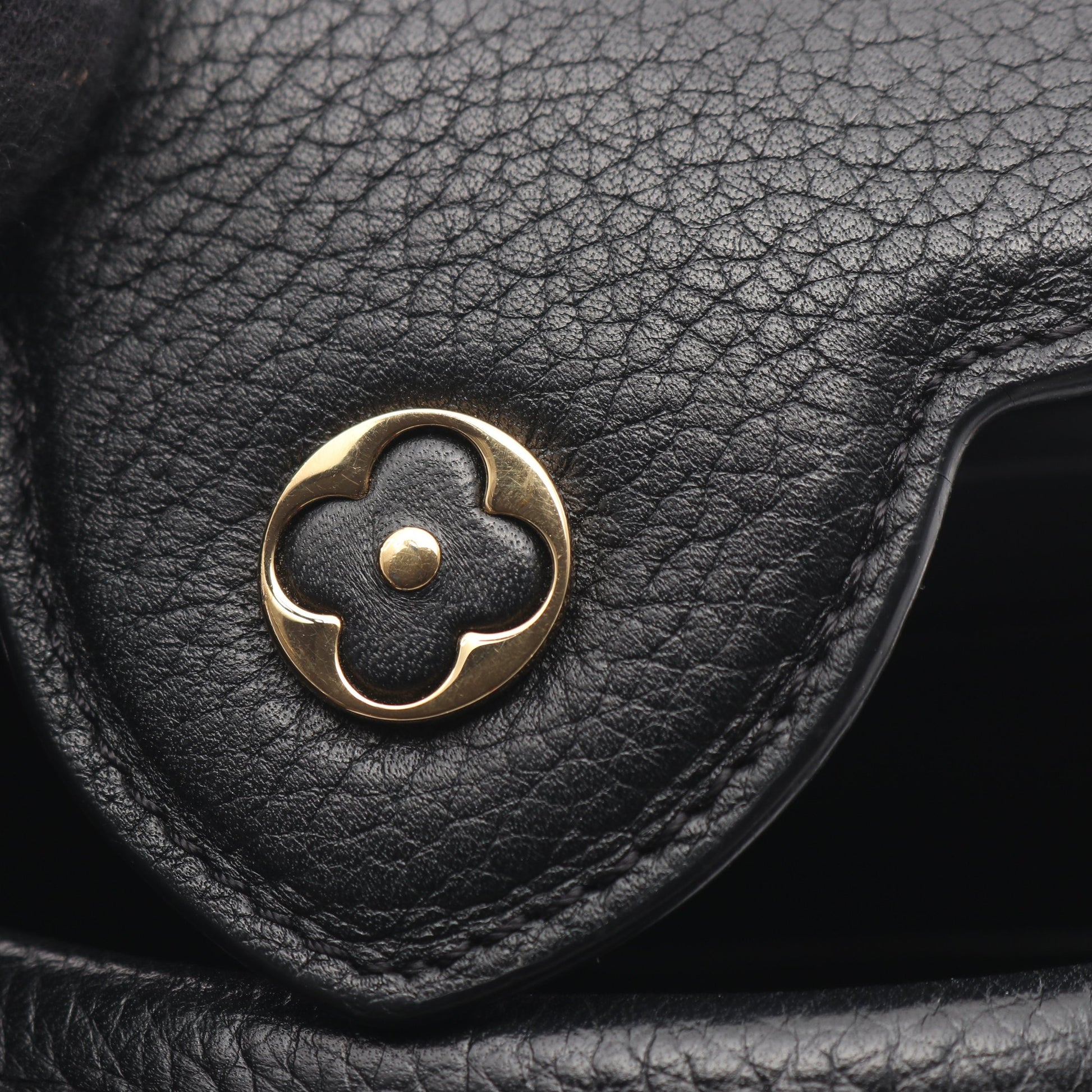 カプシーヌ MINI ノワール ハンドバッグ レザー ブラック 2WAY ルイヴィトン バッグ LOUIS VUITTON