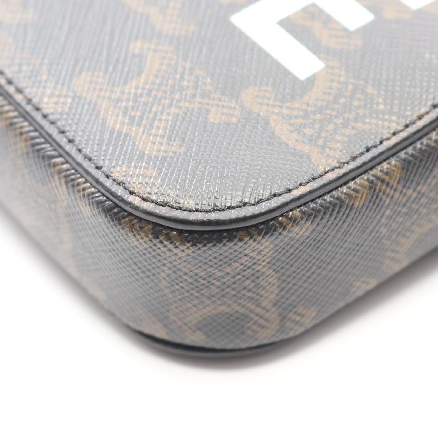 トリオンフ ホリゾンタル ポーチ ショルダーバッグ PVC レザー ブラック ブラウン セリーヌ バッグ CELINE