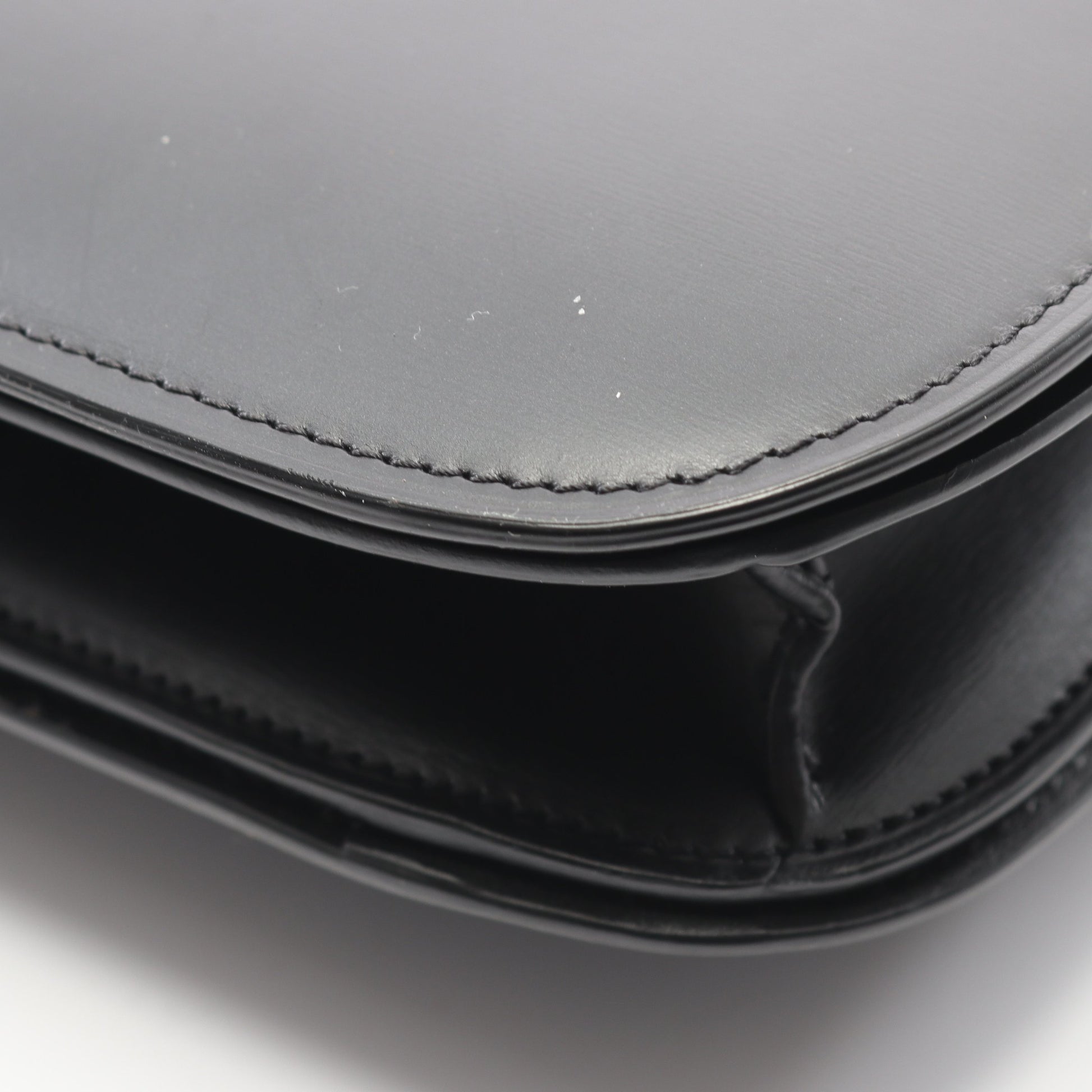 クラシックボックス ミディアム ショルダーバッグ レザー ブラック セリーヌ バッグ CELINE