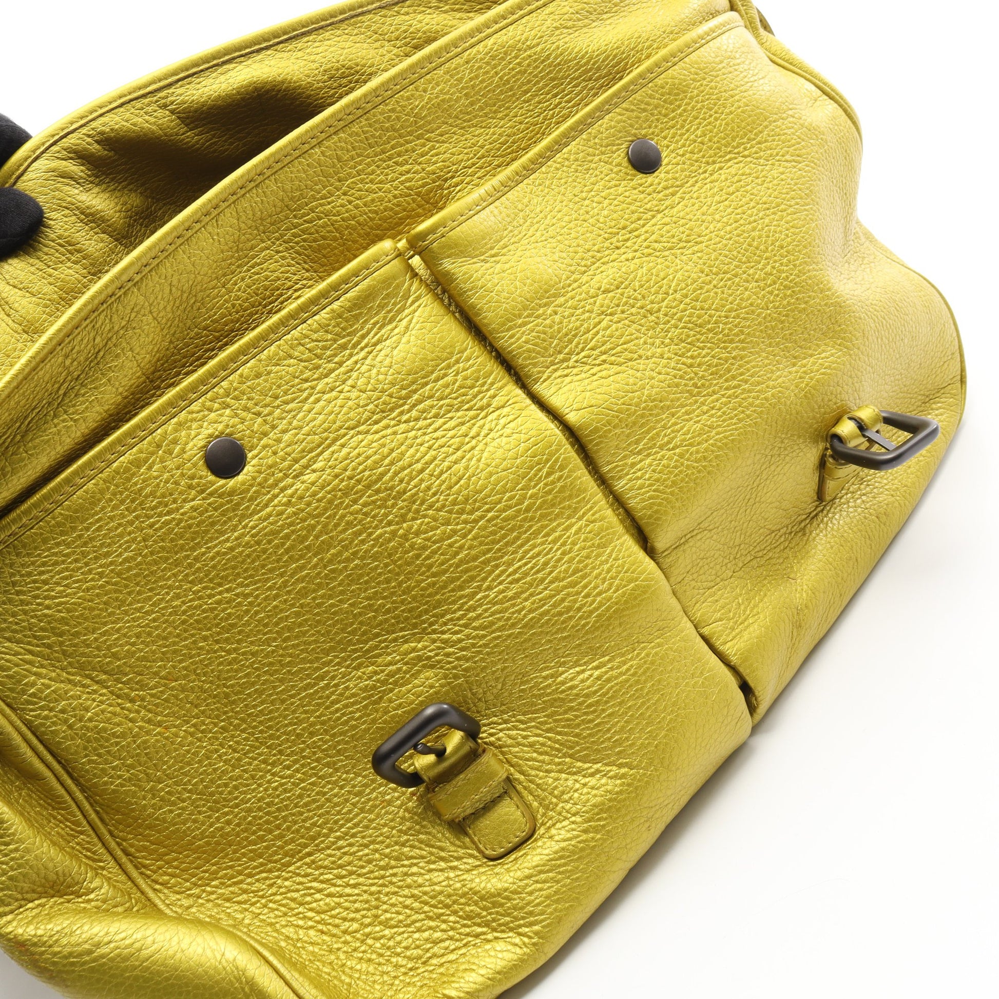イントレチャート ショルダーバッグ レザー イエロー ボッテガヴェネタ バッグ BOTTEGA VENETA