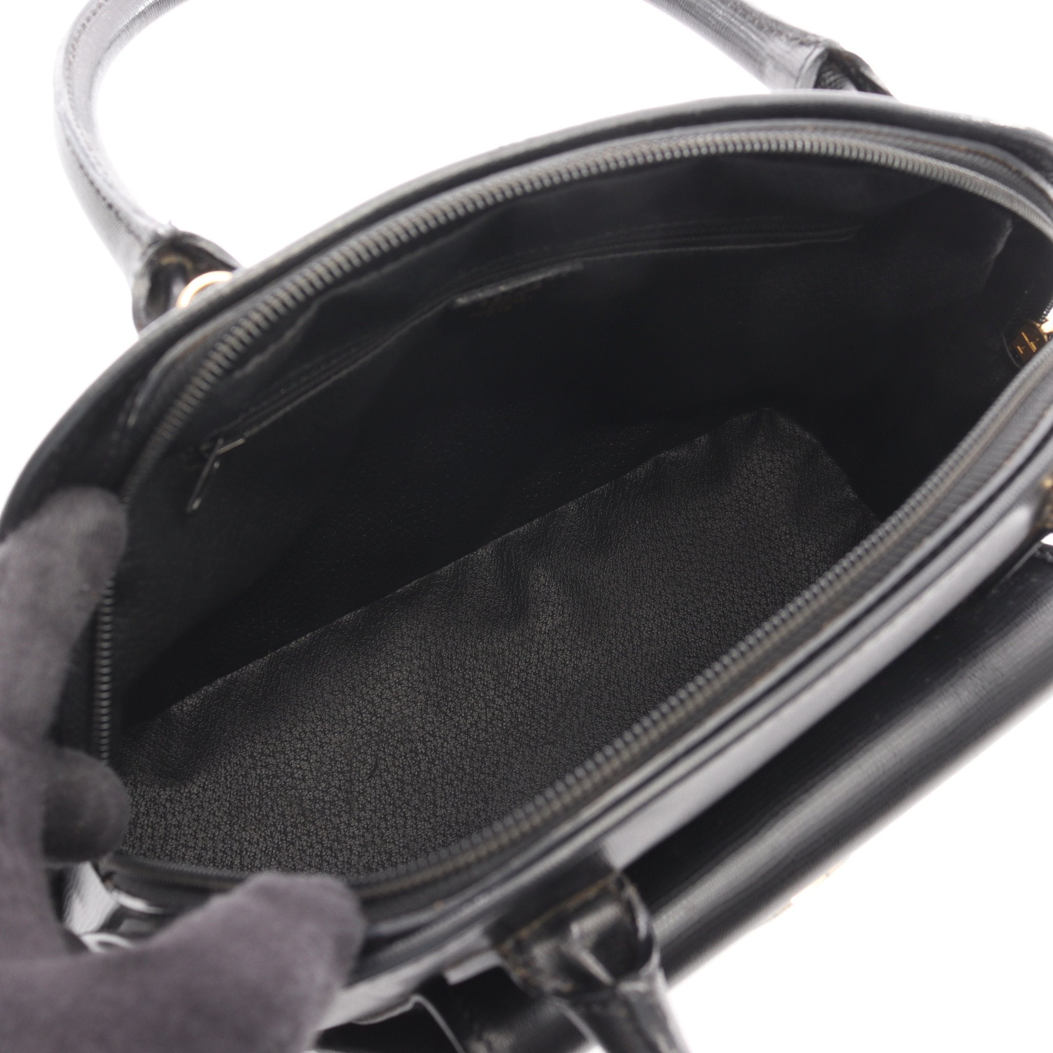 サークルロゴ ハンドバッグ レザー ブラック セリーヌ – RECLO