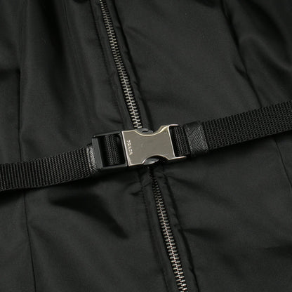 Re-Nylon ダウンコート ナイロン ブラック 三角ロゴプレート フード付き プラダ アウター PRADA