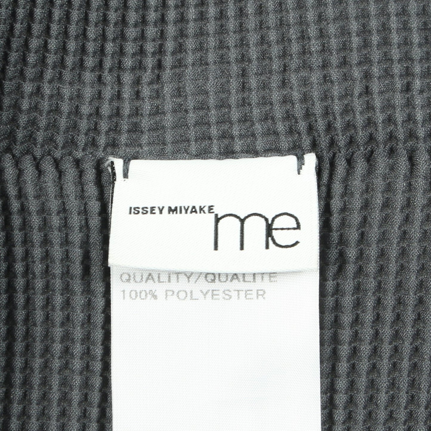 プリーツ カットソー ハイネック 長袖 グレー ミーイッセイミヤケ トップス me ISSEY MIYAKE