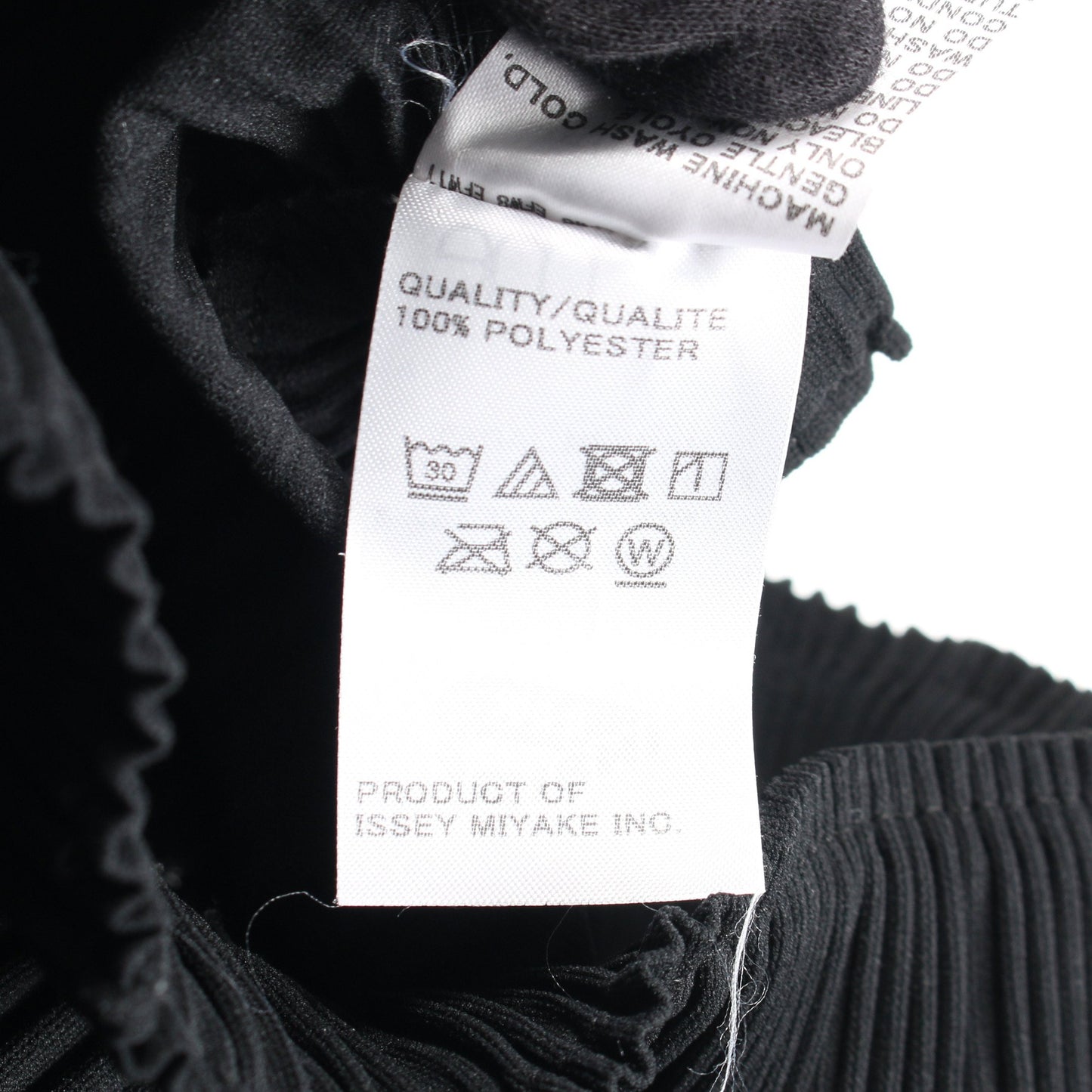 プリーツ イージーパンツ ブラック ミーイッセイミヤケ ボトムス me ISSEY MIYAKE
