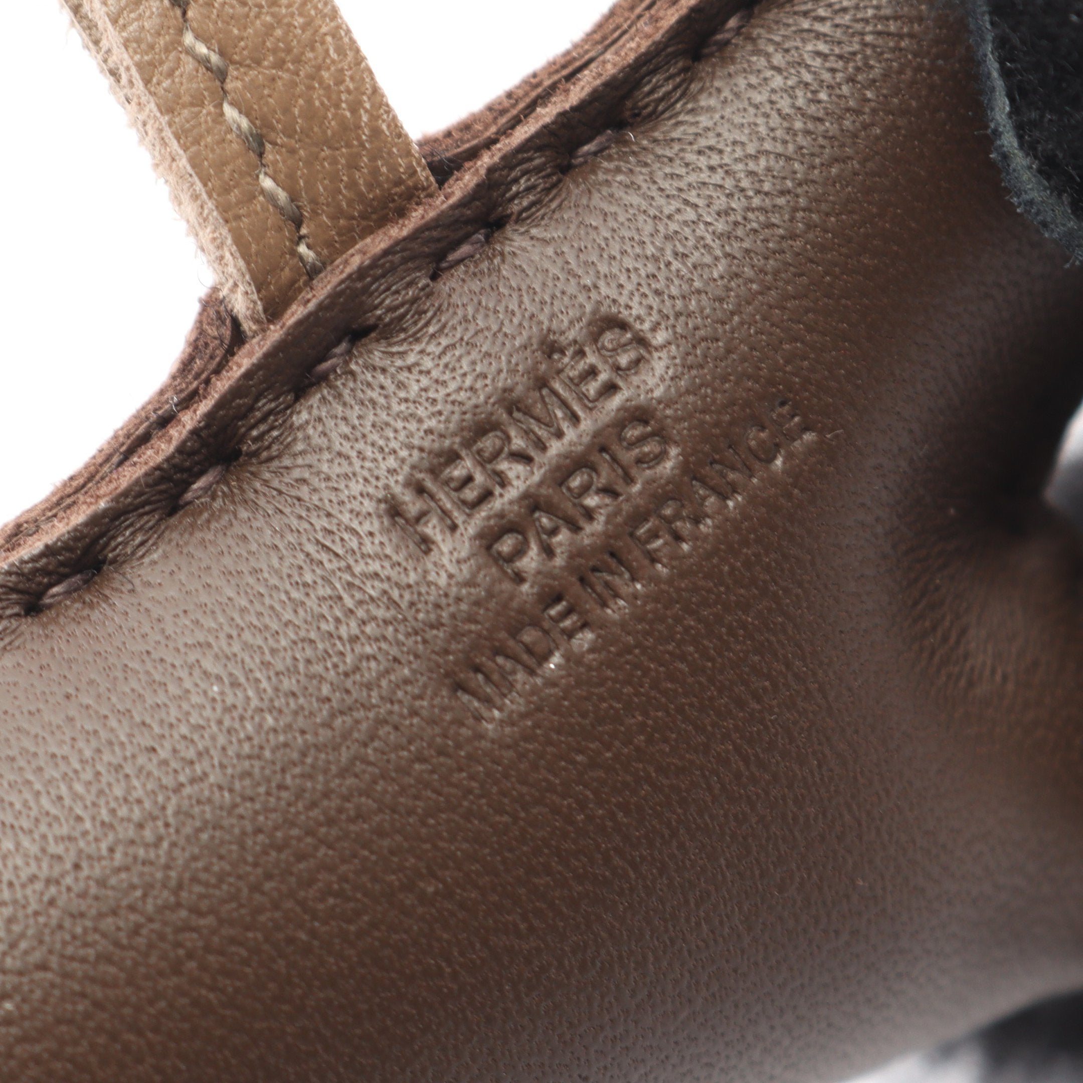 HERMES バックチャーム バディショコラ ムートンW刻印 HERMES バックチャーム バディショコラ ムートンW刻印 HERMES バック
