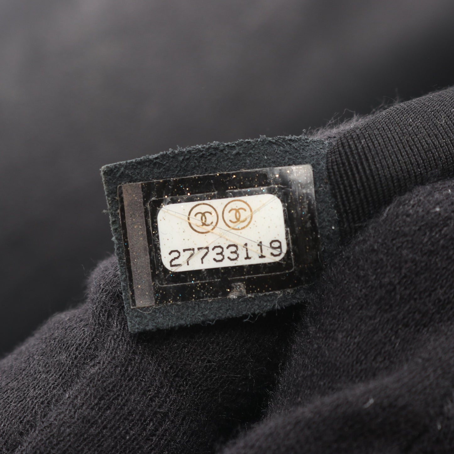 Vステッチ シェブロン Wチェーンショルダーバッグ ラムスキン ブラック ゴールド金具 シャネル バッグ CHANEL