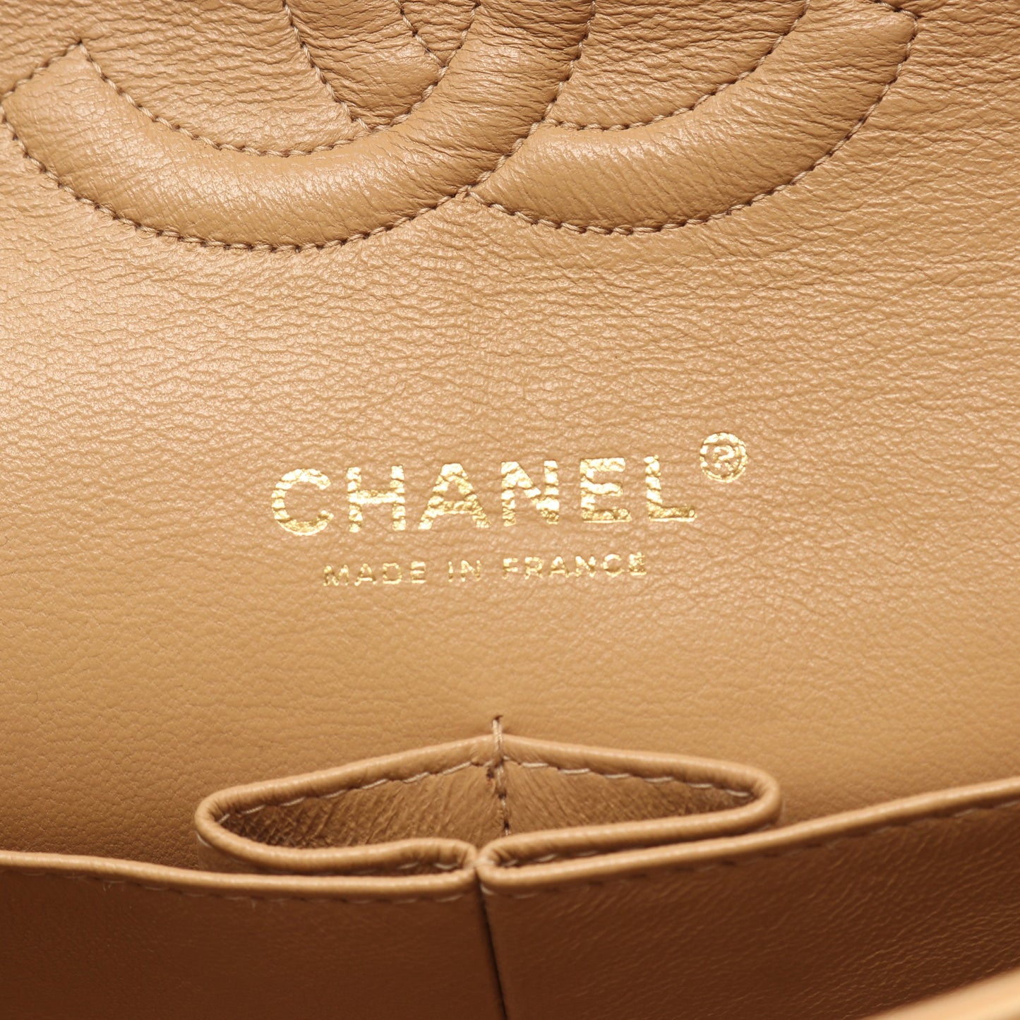 マトラッセ Wフラップ Wチェーンショルダーバッグ ラムスキン ベージュ ゴールド金具 シャネル バッグ CHANEL