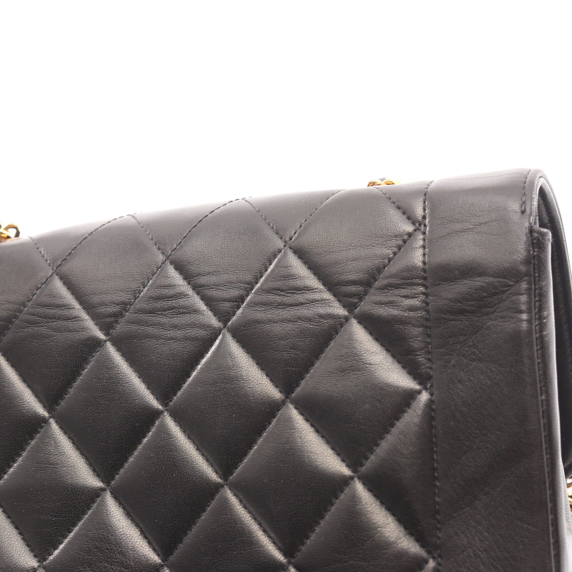 マトラッセ ダイアナフラップ チェーンショルダーバッグ ラムスキン ブラック ゴールド金具 シャネル バッグ CHANEL