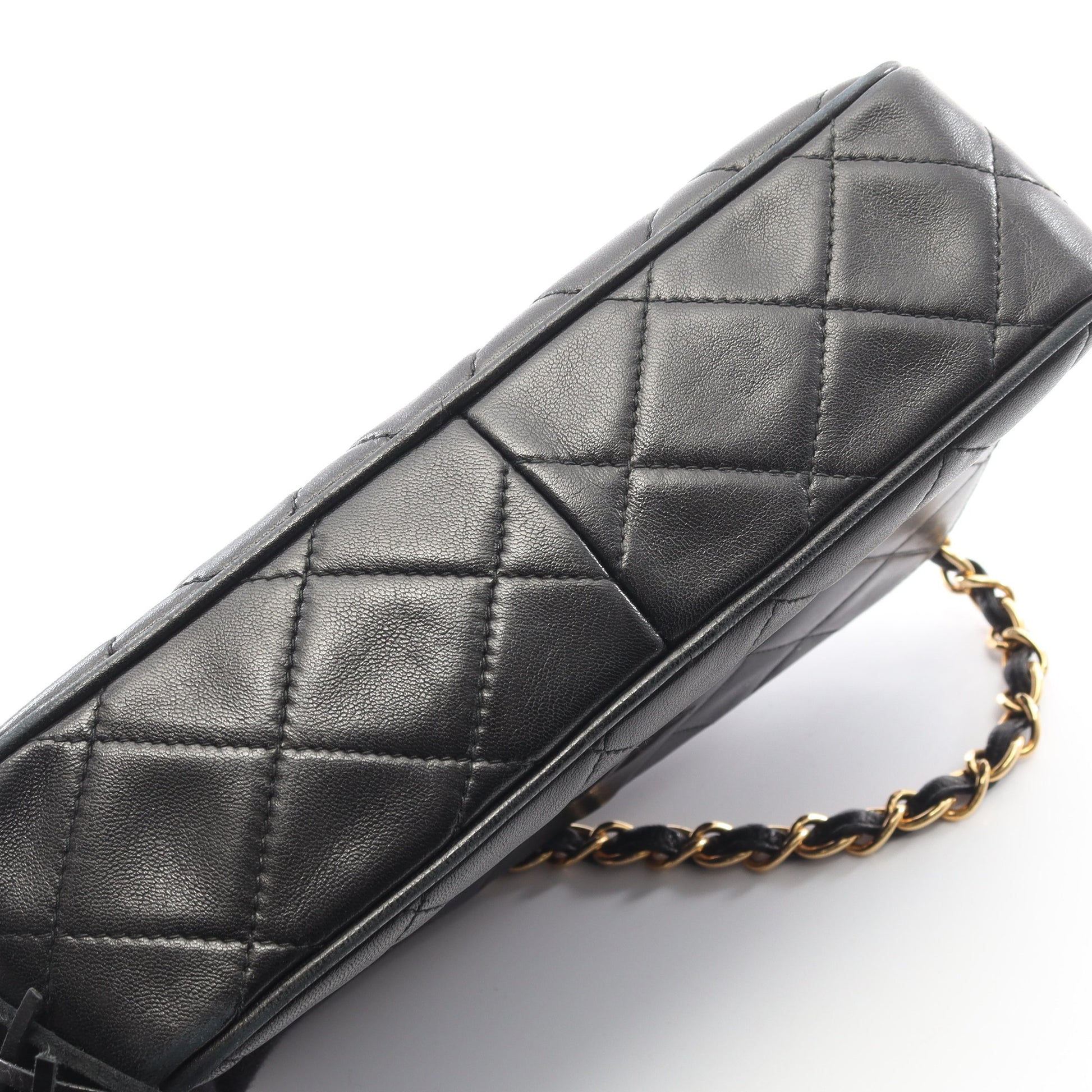 ココマーク ダイヤステッチ チェーンショルダーバッグ ラムスキン ブラック ゴールド金具 シャネル バッグ CHANEL