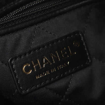 シャネル 22 ラージ バックパック リュックサック レザー ブラック ゴールド金具 シャネル バッグ CHANEL