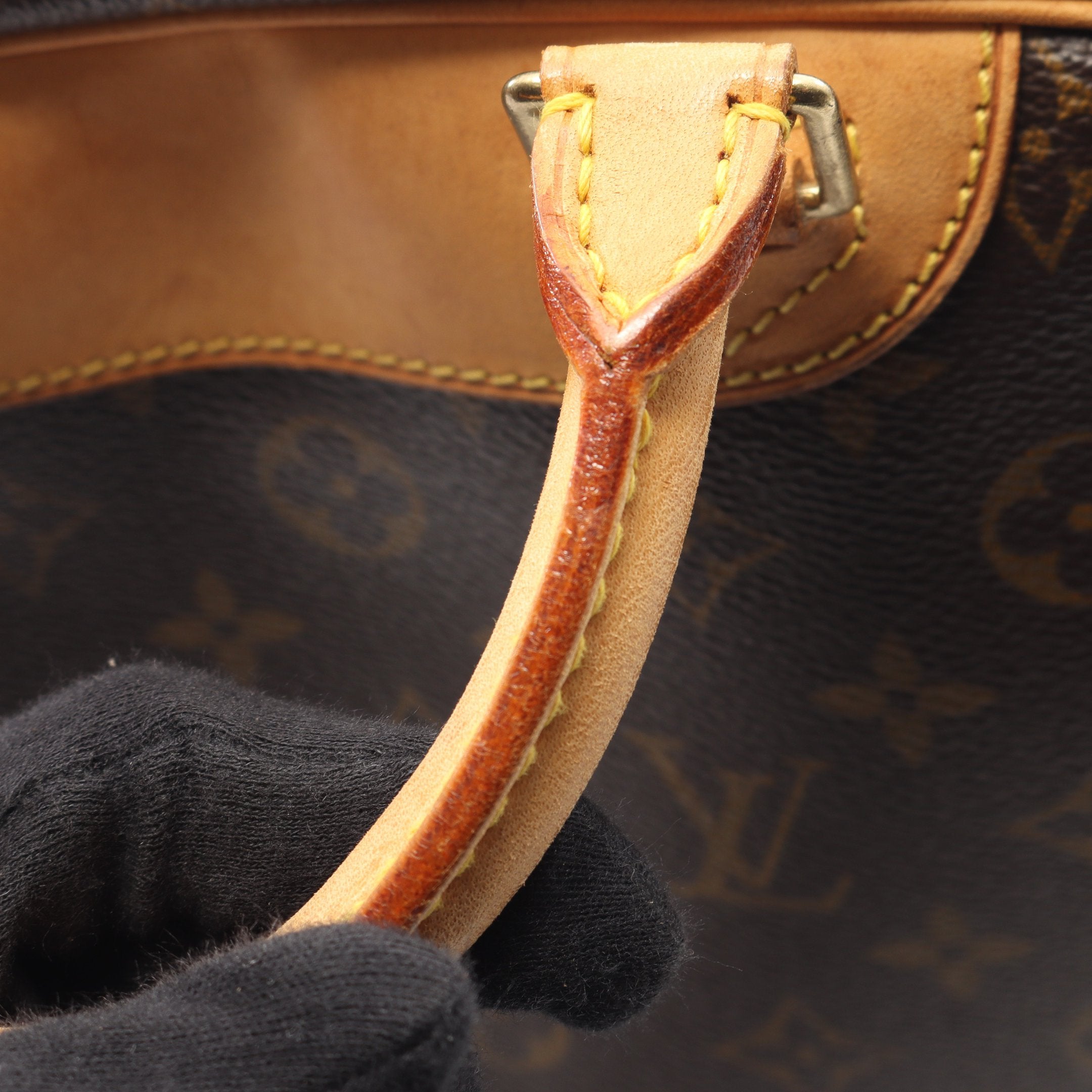 ✨良品✨ルイヴィトン　モノグラム　トゥルーヴィル　ハンドバッグ PVC レザー ルイヴィトン モノグラム トゥルーヴィル ハンドバッグ PVC レザー