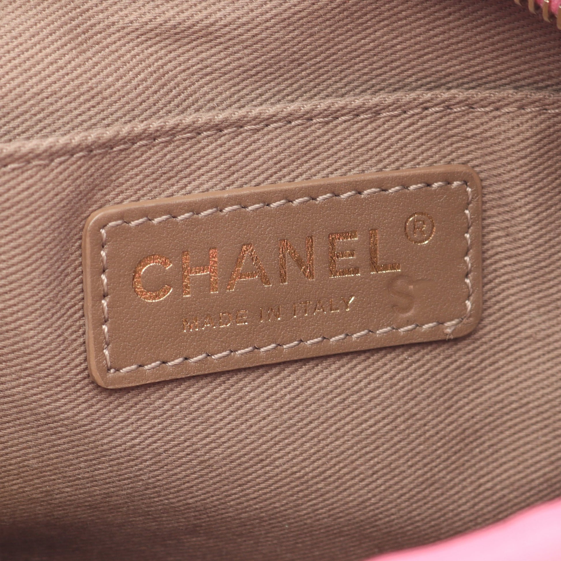 マトラッセ チェーンショルダーバッグ レザー ピンク ゴールド金具 シャネル バッグ CHANEL