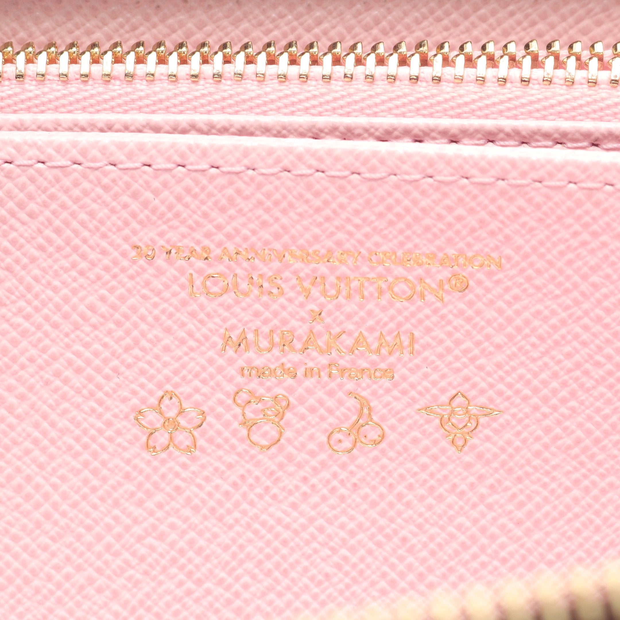 LV × TM ジッピーウォレット モノグラムチェリーブロッサム ラウンド LV × TM ジッピーウォレット モノグラムチェリーブロッサム ラウンド
