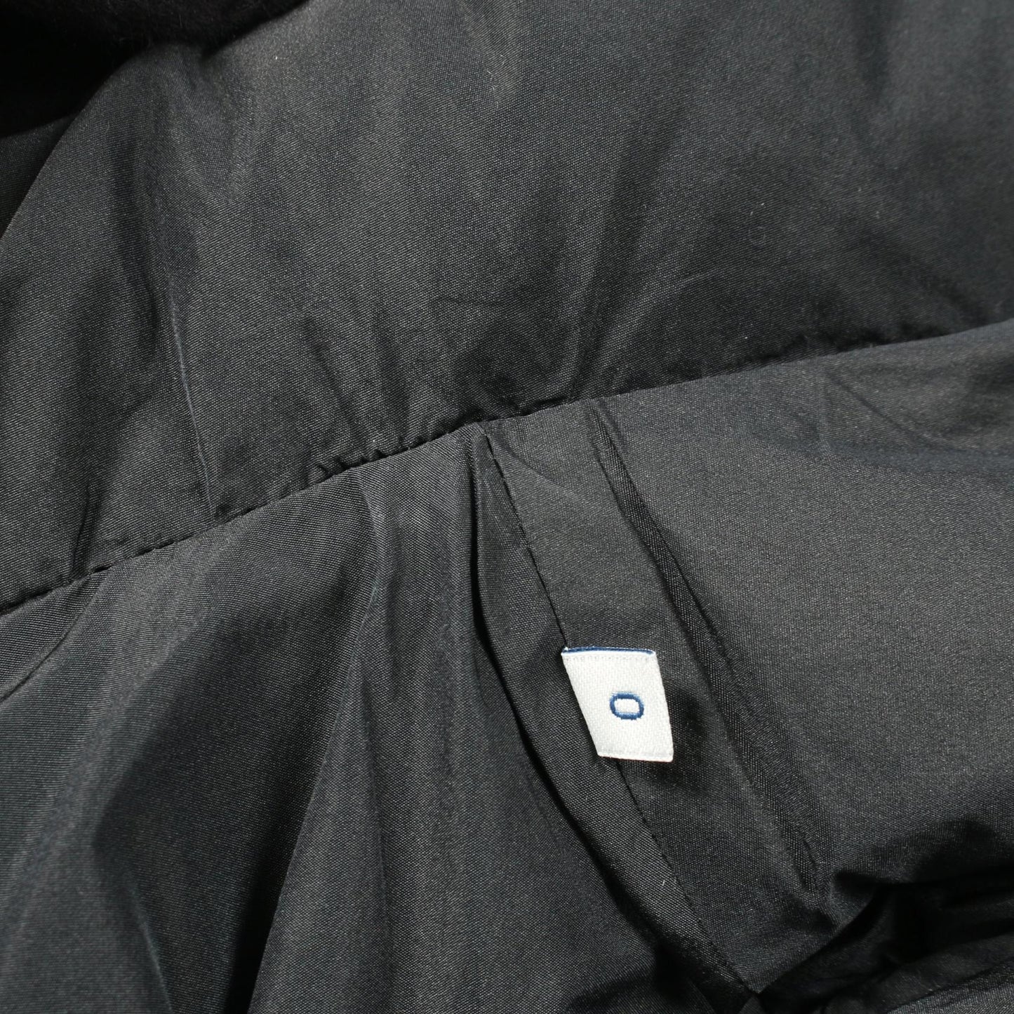 BRUNEC ダウンジャケット ブラック ペプラム モンクレール