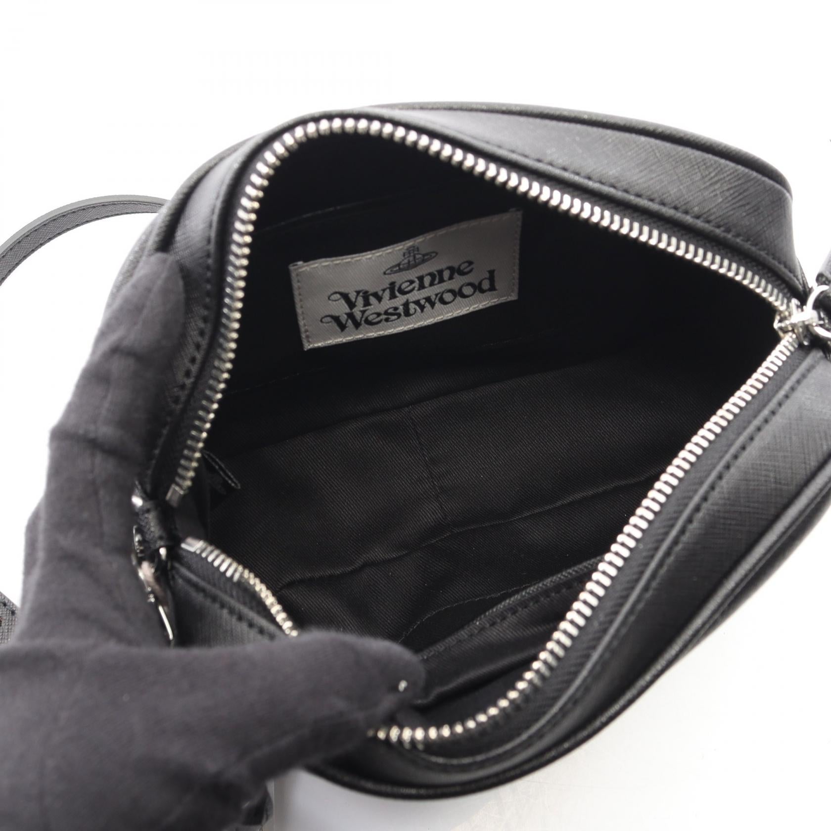 ANNA CAMERA BAG ショルダーバッグ その他 フェイクレザー ブラック ヴィヴィアンウエストウッド バッグ Vivienne Westwood