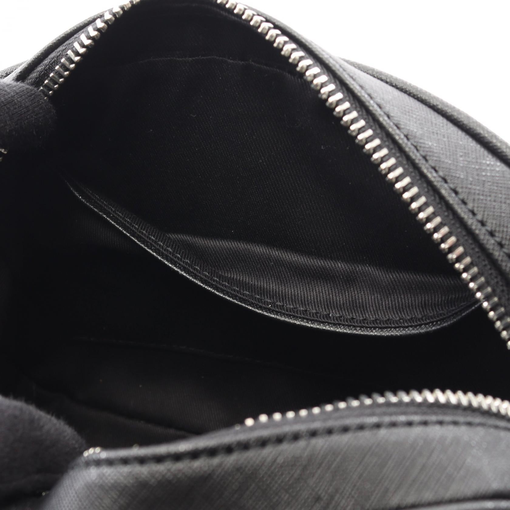 ANNA CAMERA BAG ショルダーバッグ その他 フェイクレザー ブラック ヴィヴィアンウエストウッド バッグ Vivienne Westwood