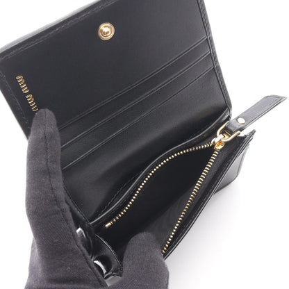 マテラッセ 二つ折り財布 レザー ブラック ミュウミュウ 財布・小物 miu miu