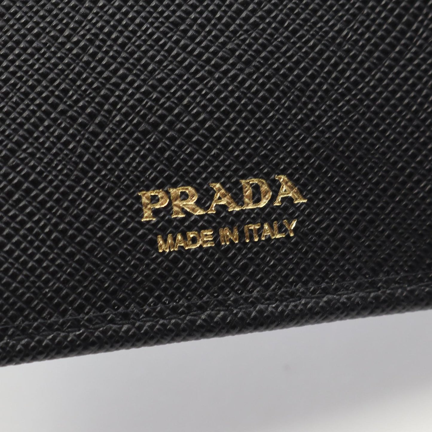 SAFFIANO METAL 三つ折り財布 サフィアーノレザー ブラック プラダ