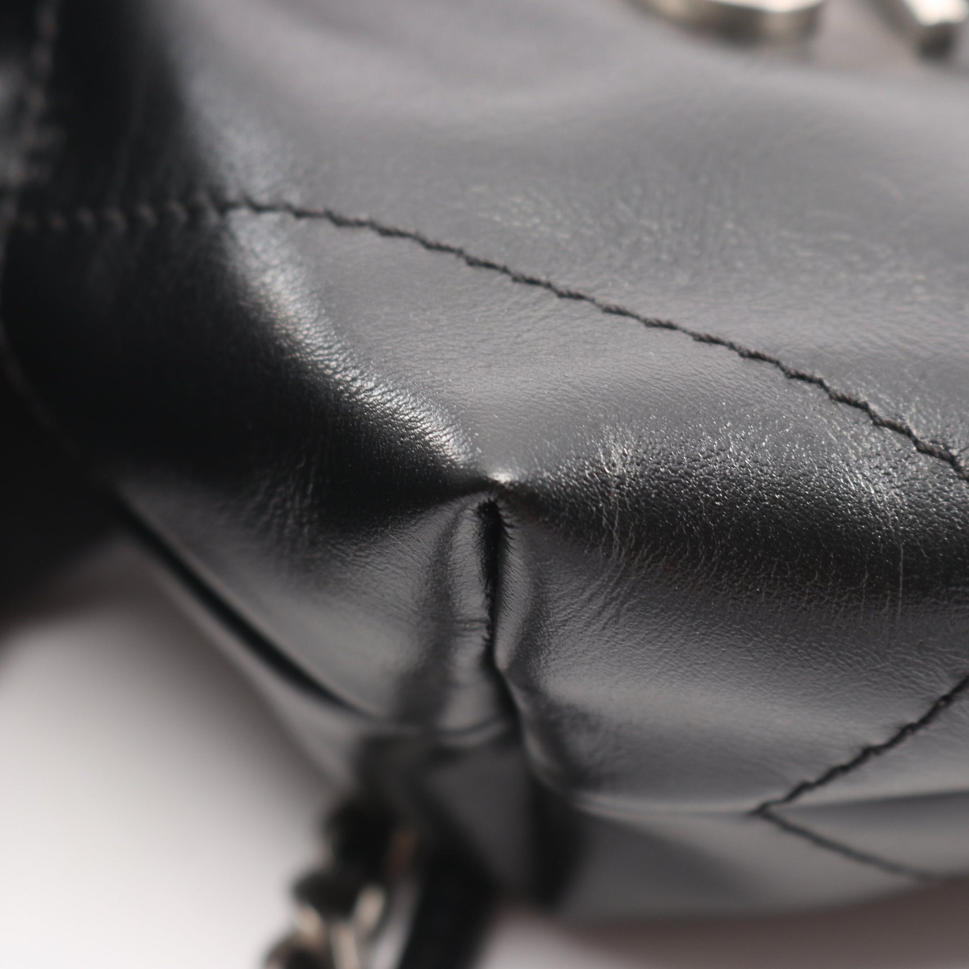 CHANEL 22 ミニ チェーンショルダーバッグ レザー ブラック シルバー金具 2WAY シャネル バッグ CHANEL