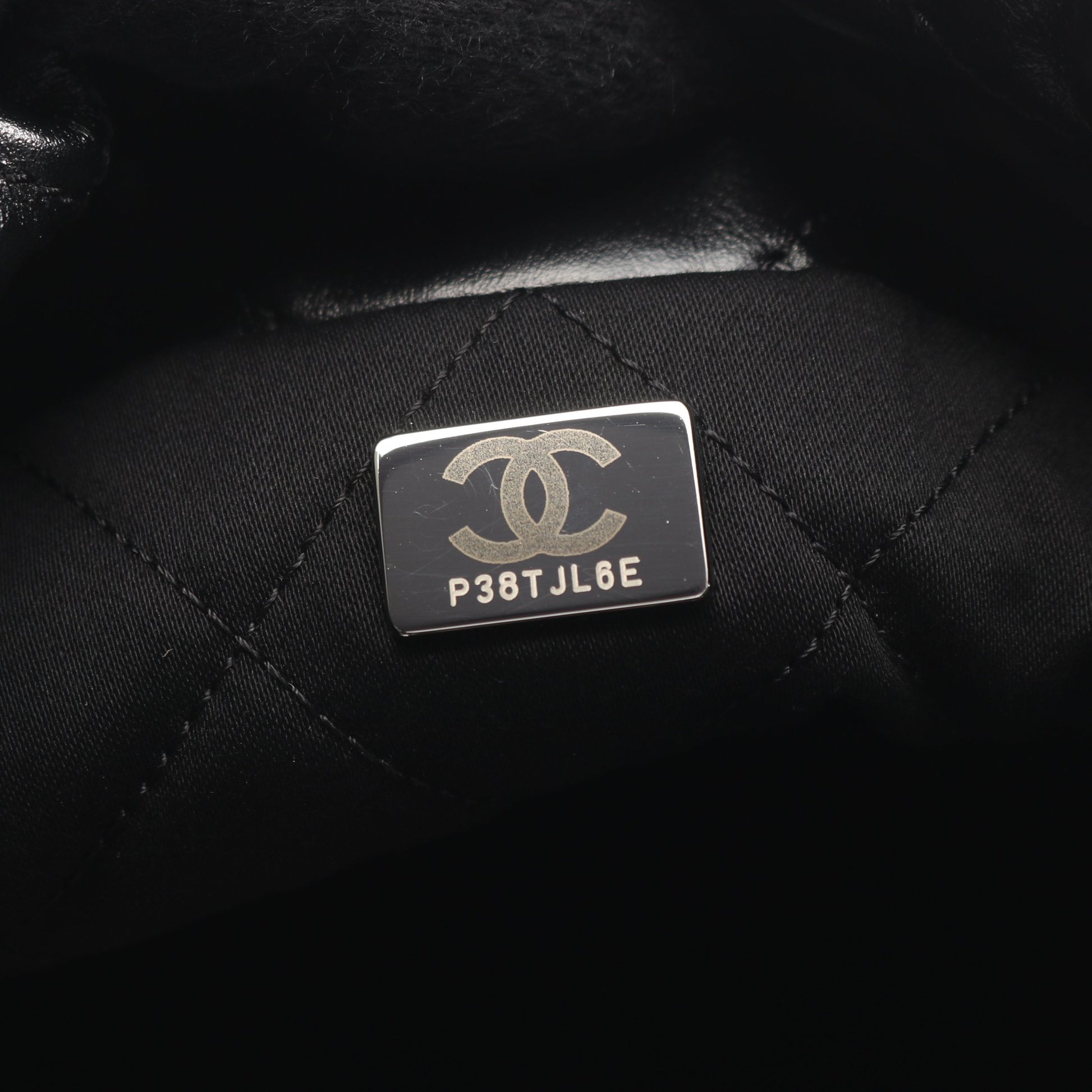 CHANEL 22 ミニ チェーンショルダーバッグ レザー ブラック シルバー金具 2WAY シャネル バッグ CHANEL