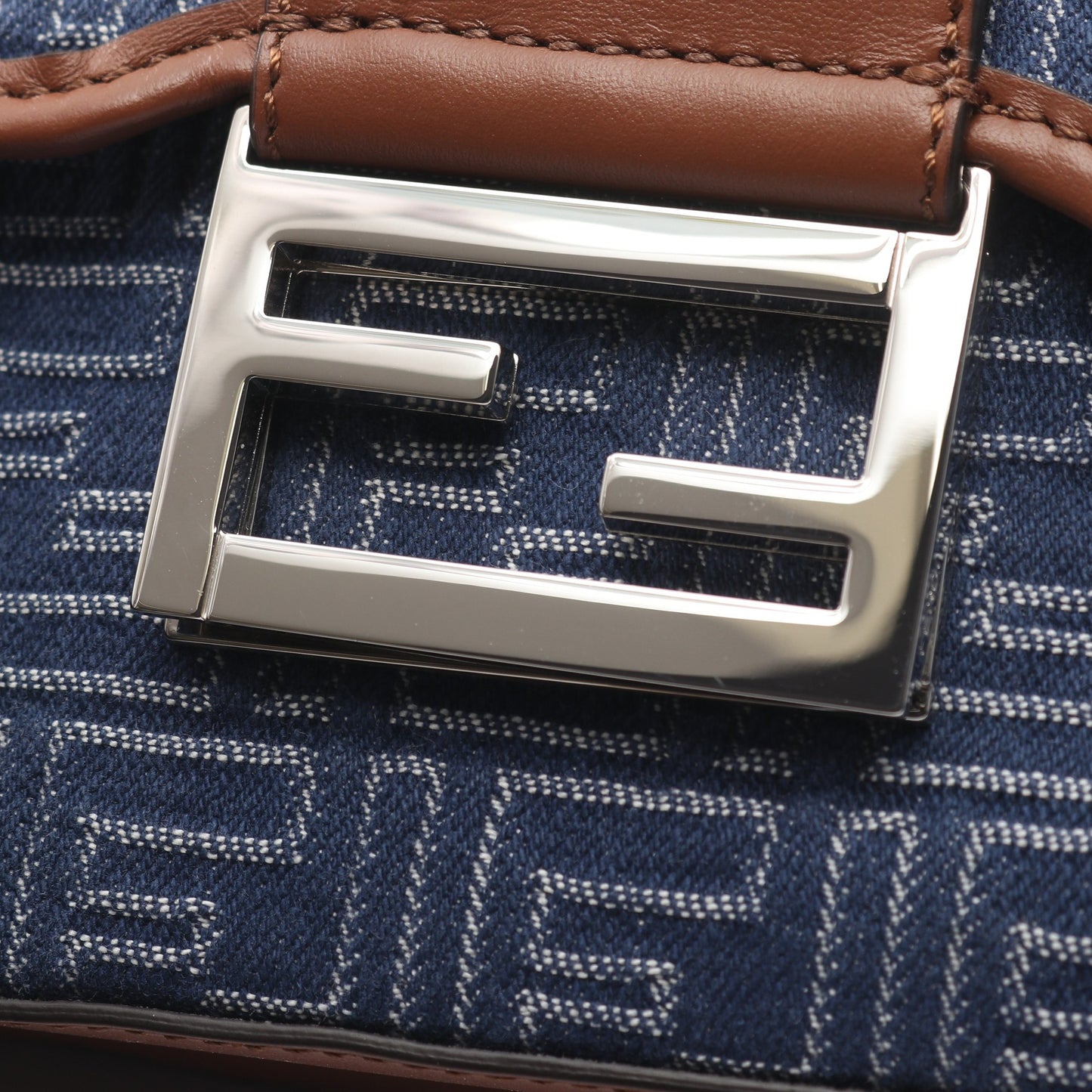 ダブルバゲット ズッカ ショルダーバッグ キャンバス レザー ネイビー ブラウン フェンディ バッグ FENDI