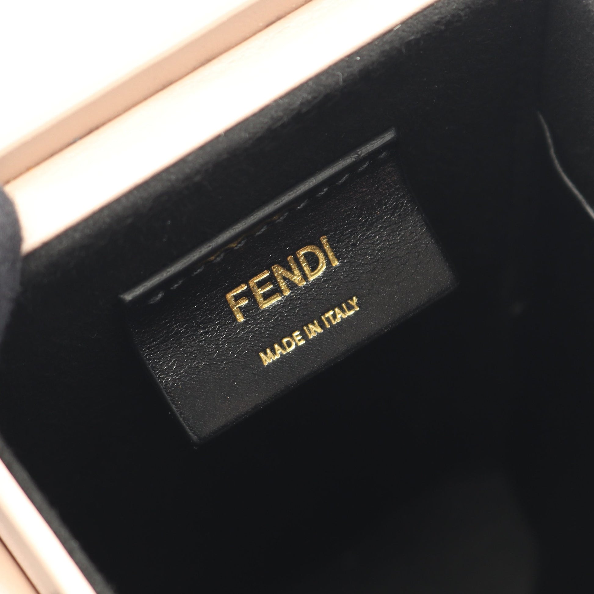 ボックス ショルダーバッグ レザー ピンクベージュ フェンディ バッグ FENDI