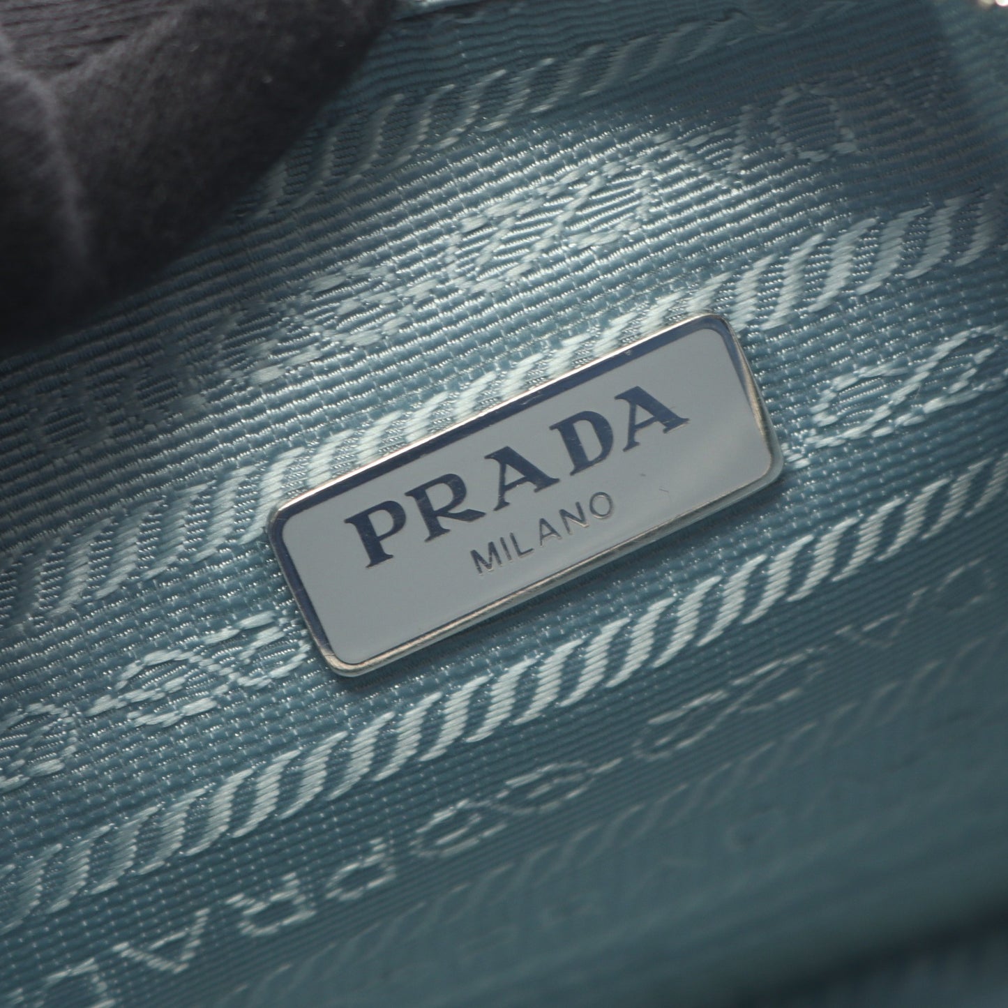 Re-Edition 2005 チェーンショルダーバッグ ナイロン サフィアーノレザー ライトブルー 2WAY プラダ バッグ PRADA