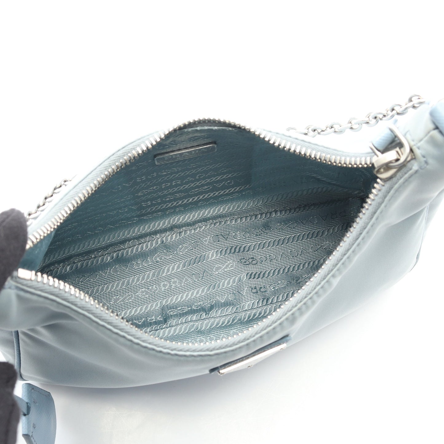 Re-Edition 2005 チェーンショルダーバッグ ナイロン サフィアーノレザー ライトブルー 2WAY プラダ バッグ PRADA