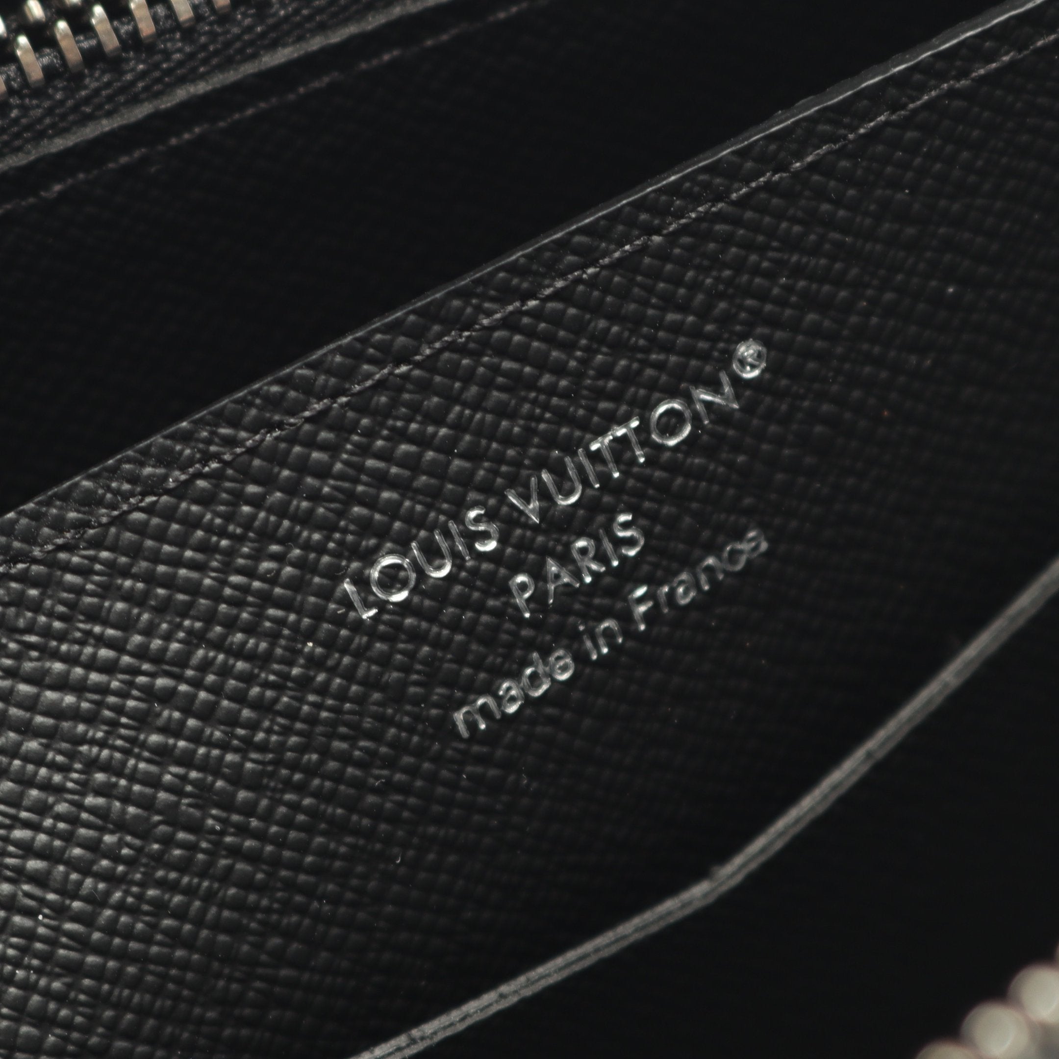 ジッピーXL モノグラムエクリプス ラウンドファスナー長財布 PVC