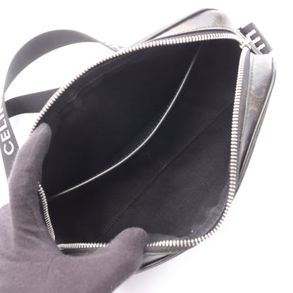 トリオンフ ミディアム メッセンジャーバッグ ショルダーバッグ PVC レザー ダークブラウン ブラック セリーヌ バッグ CELINE