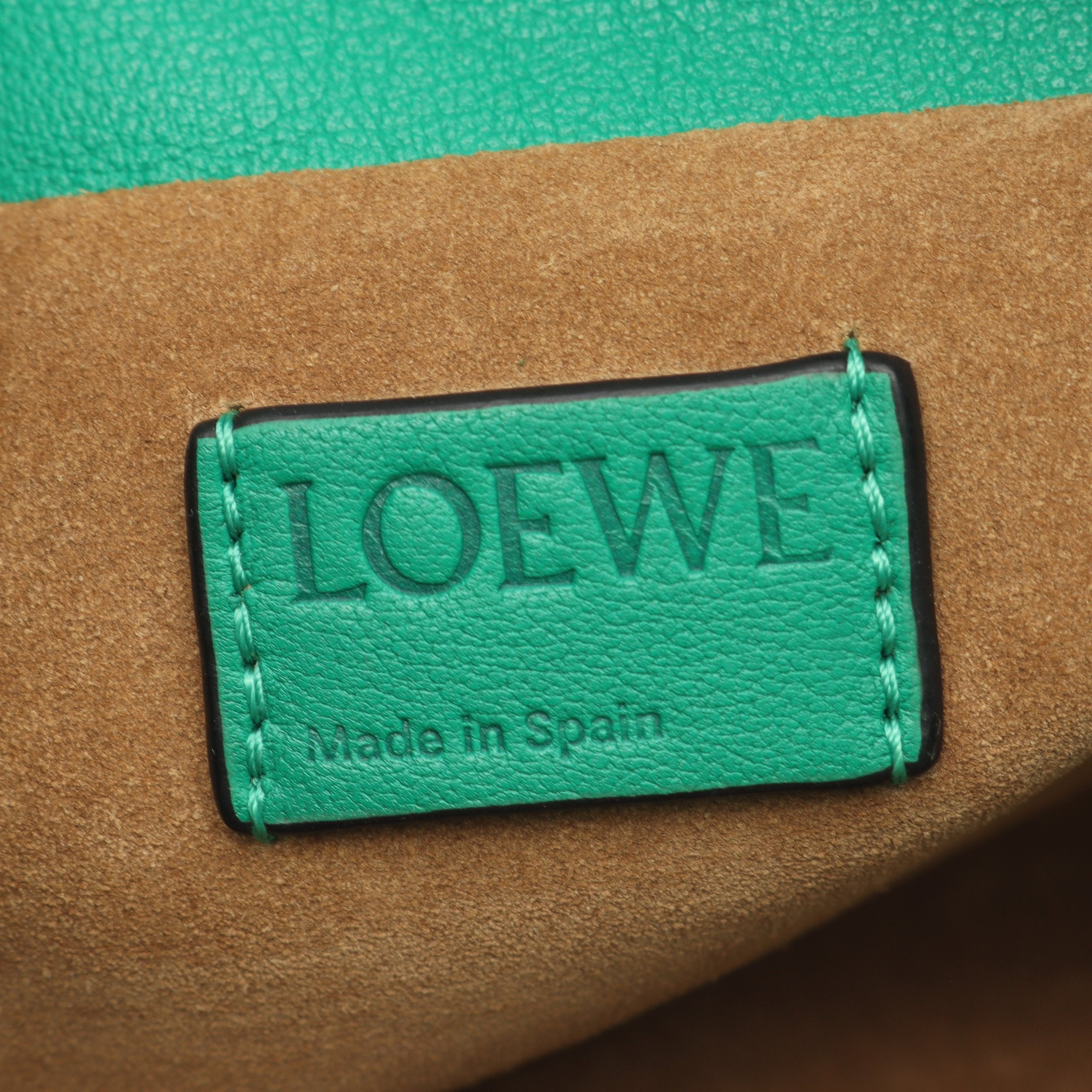 LOEWE ロエベ フラメンコクラッチミニ ショルダーバッグ ミニバッグ ミントグリーン レザー フラメンコクラッチ ミニ ショルダーバッグ レザー グリーン ロエベ