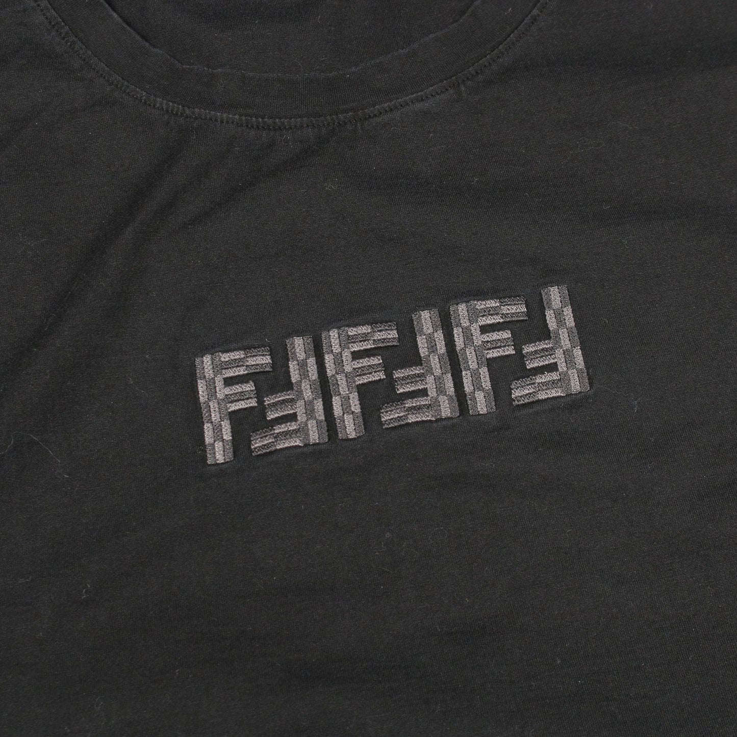 FFラビリンス エンブロイダリー 半袖Tシャツ コットン ブラック フェンディ トップス FENDI
