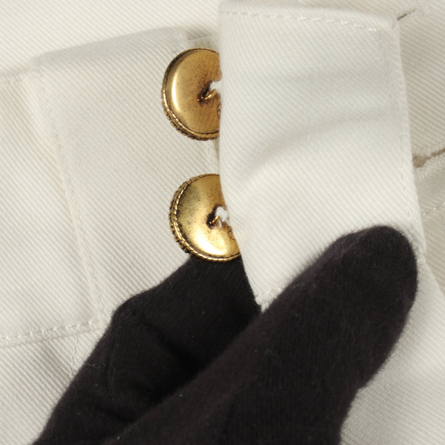 デニムパンツ コットン ホワイト ボタンフライ ビジューボタン ルイヴィトン ボトムス LOUIS VUITTON