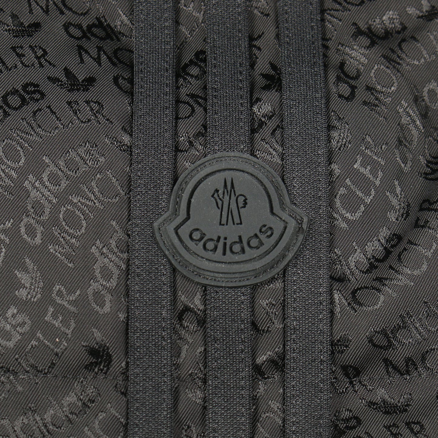 GENIUS 3 adidas ALPBACH ダウンジャケット ナイロン ブラック モンクレール