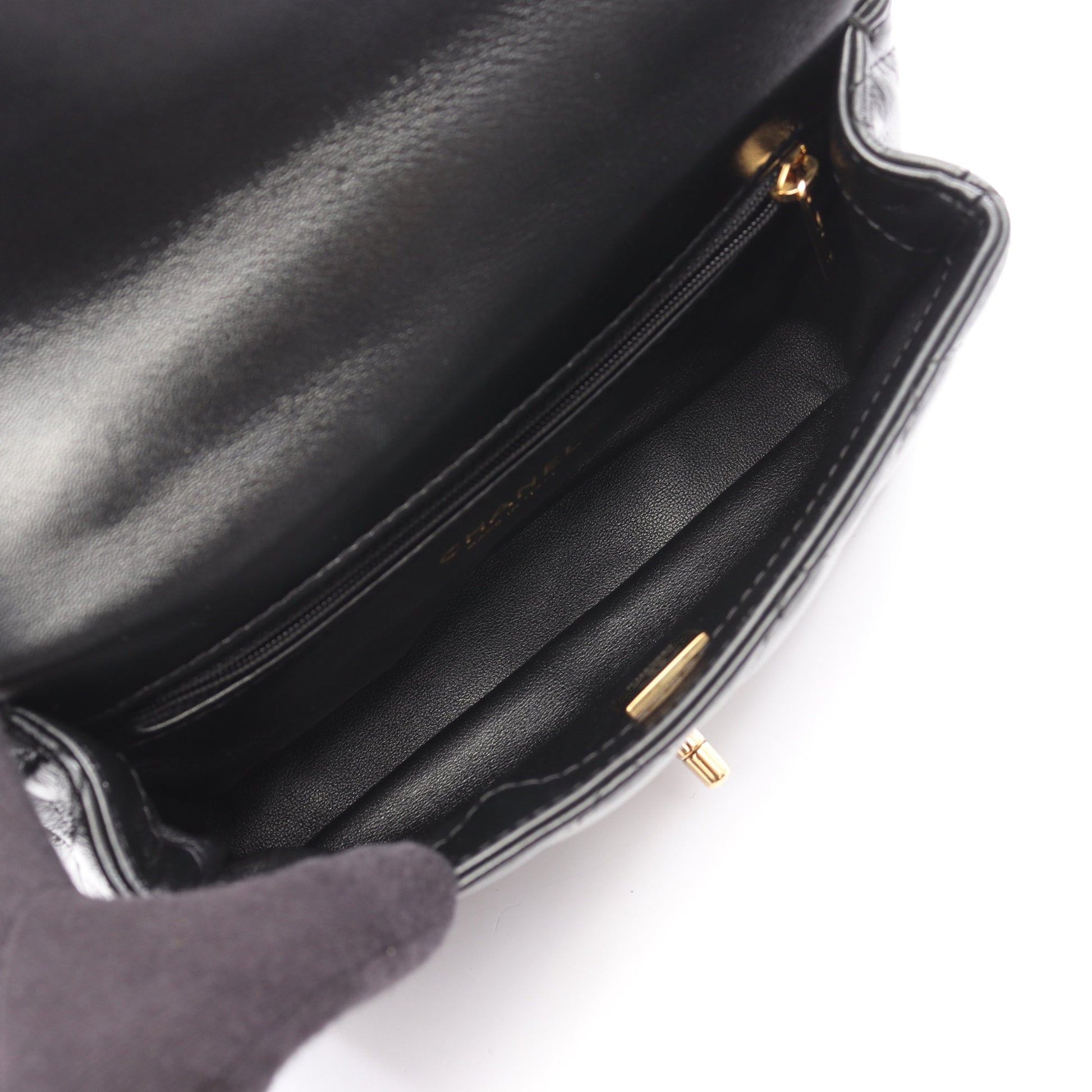 マトラッセ スモール トップハンドル チェーンショルダーバッグ シャイニーラムスキン ブラック ゴールド金具 2WAY シャネル バッグ CHANEL