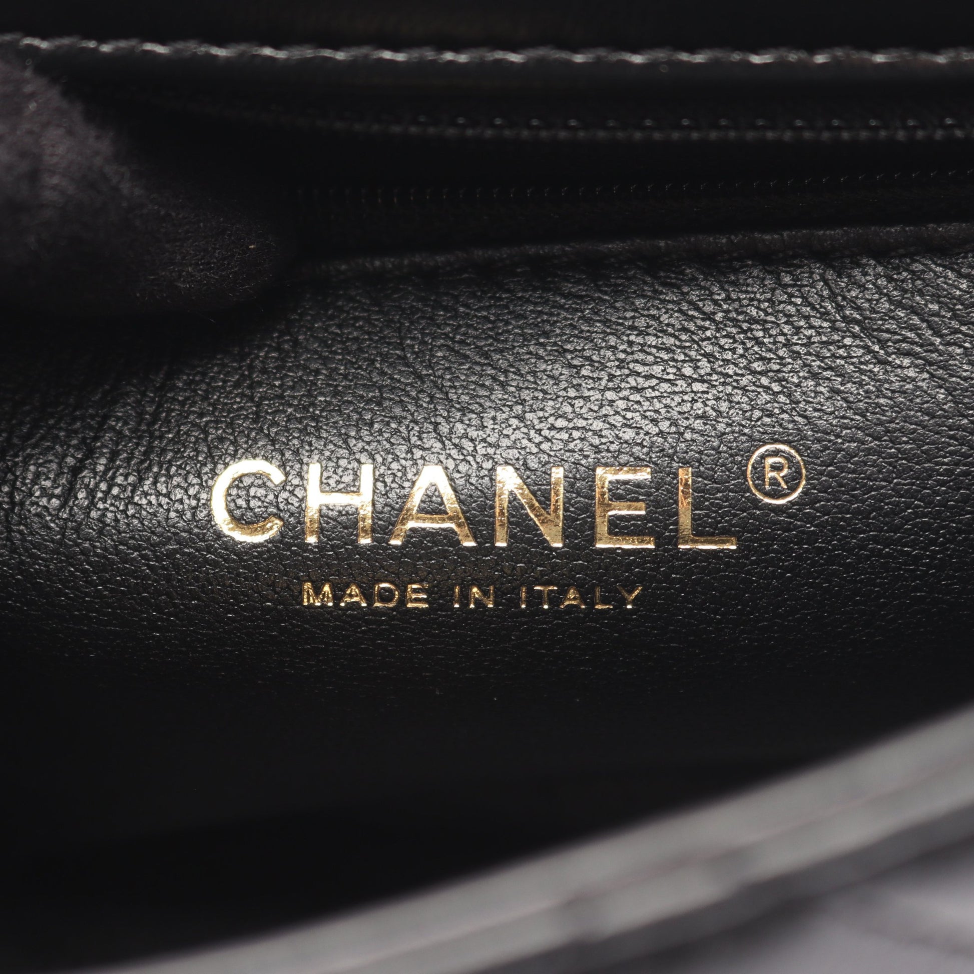 マトラッセ スモール トップハンドル チェーンショルダーバッグ シャイニーラムスキン ブラック ゴールド金具 2WAY シャネル バッグ CHANEL