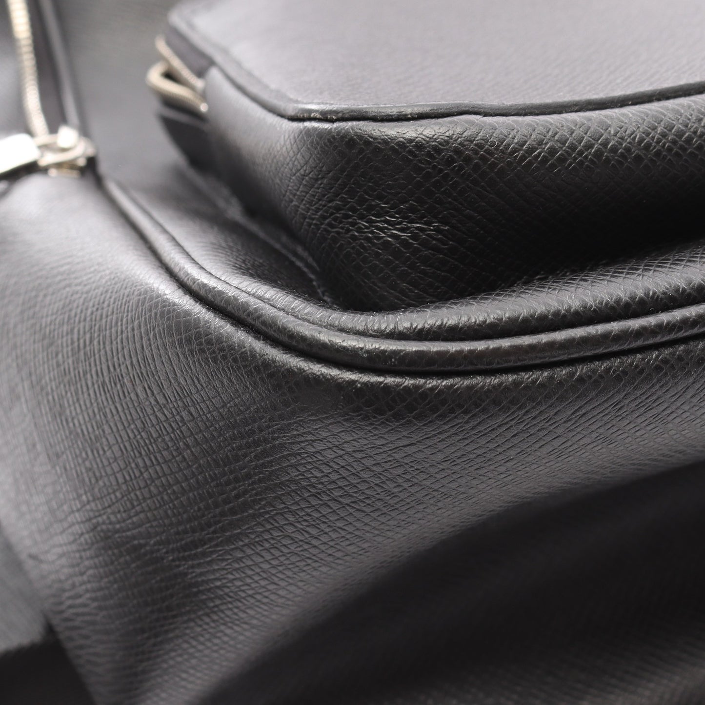 アレックス バックパック タイガ ノワール バックパック リュックサック レザー ブラック ルイヴィトン バッグ LOUIS VUITTON