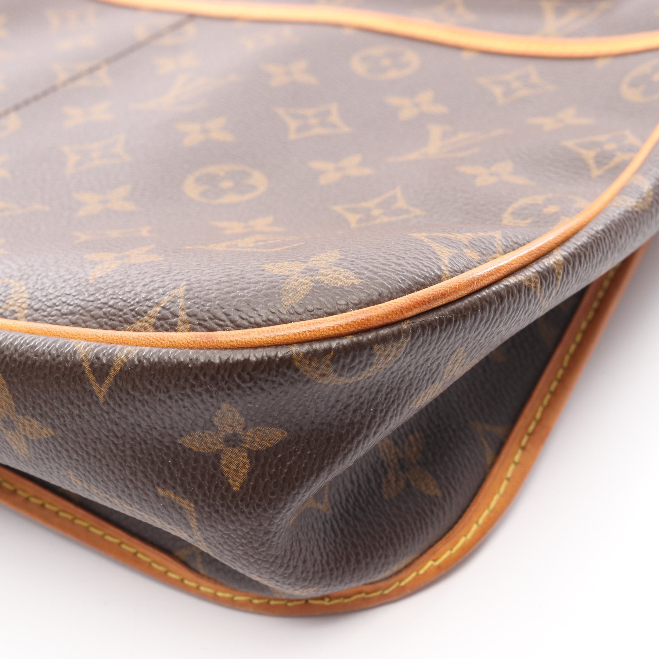 メッセンジャーGM ボスフォール モノグラム ショルダーバッグ PVC