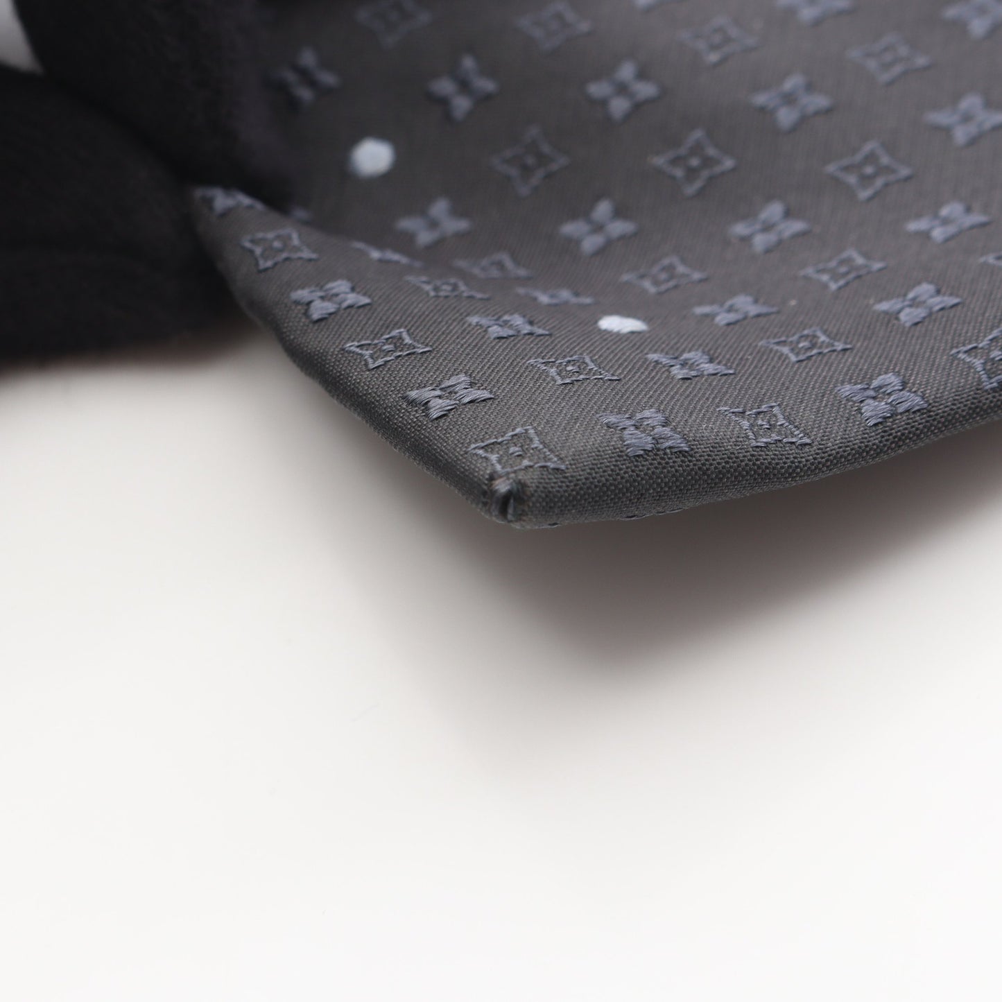 モノグラム ネクタイ 総柄 シルク ダークグレー ネイビー ルイヴィトン 財布・小物 LOUIS VUITTON