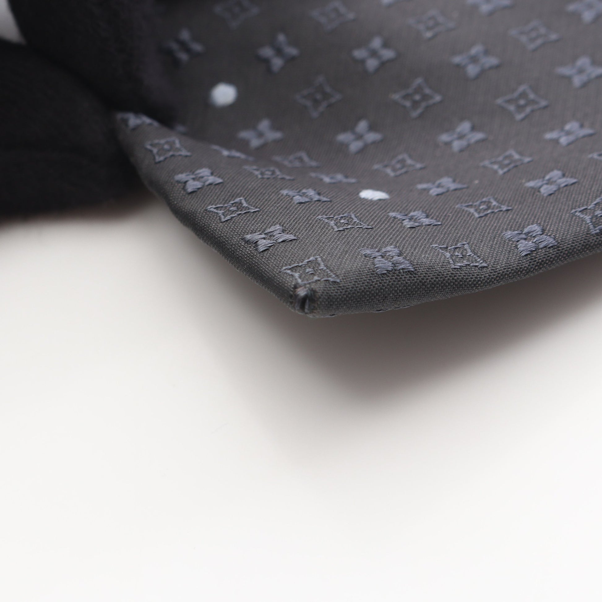 モノグラム ネクタイ 総柄 シルク ダークグレー ネイビー ルイヴィトン 財布・小物 LOUIS VUITTON