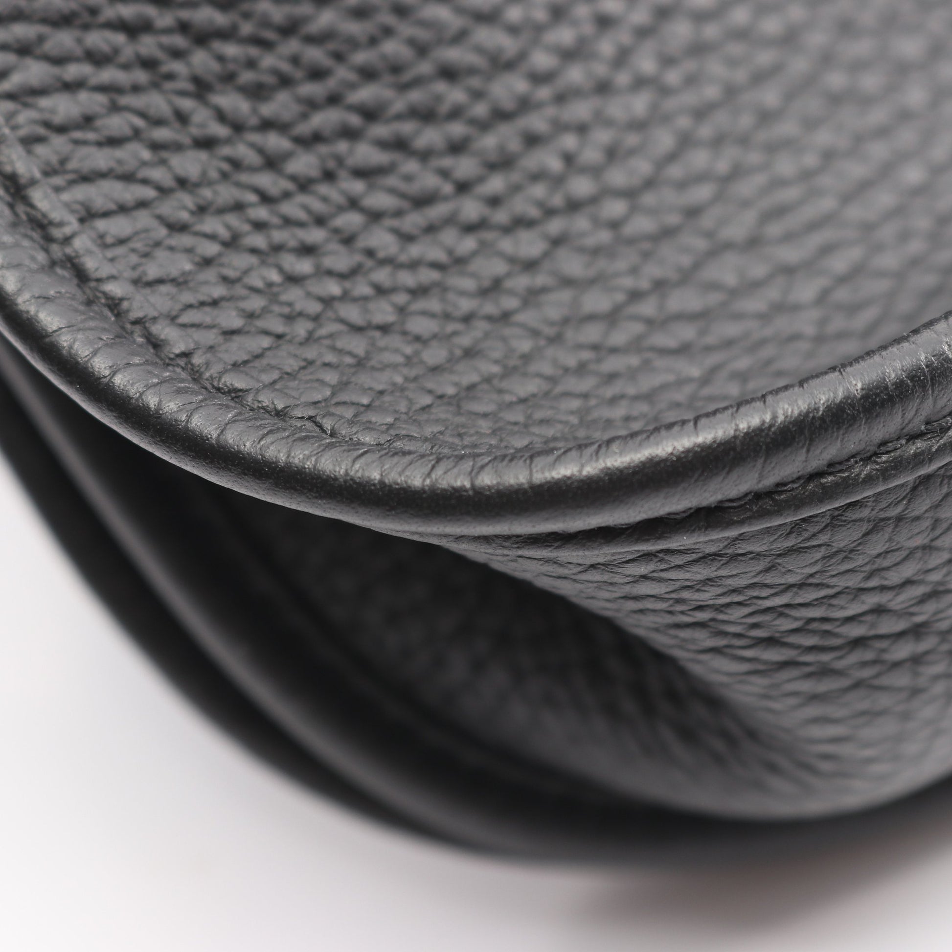 エヴリン 3 トロワ PM ショルダーバッグ トリヨンクレマンス ブラック ゴールド金具 B刻印 エルメス バッグ HERMES