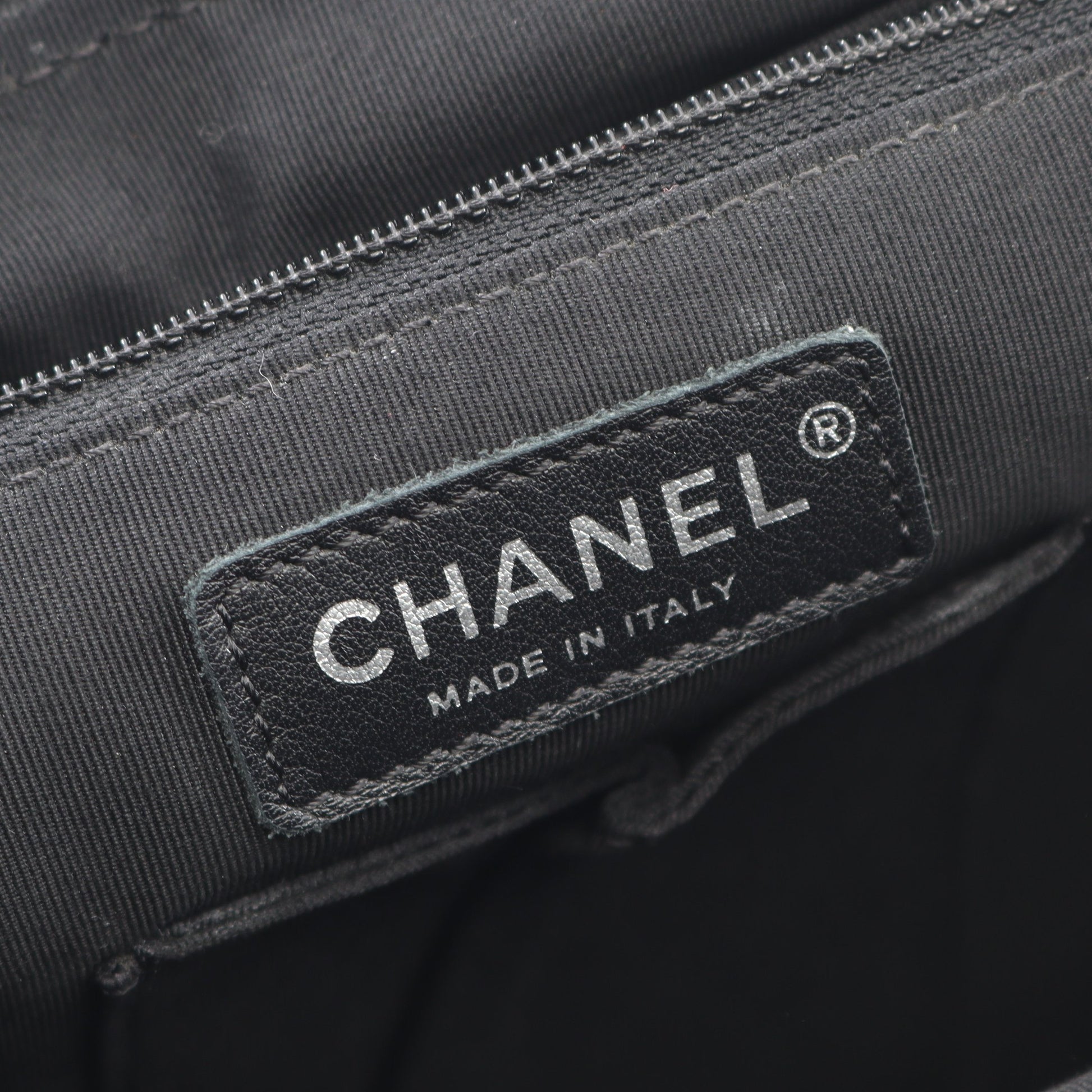 マトラッセ バックパック リュックサック カーフスキン ダークグレー アンティークシルバー金具 シャネル バッグ CHANEL