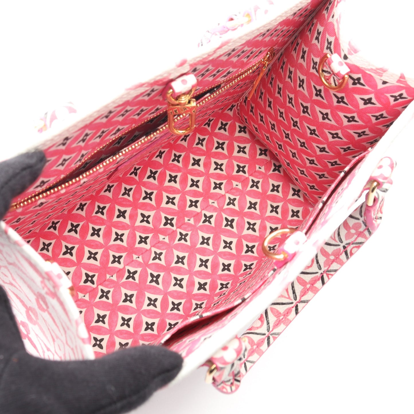 オンザゴー PM LV バイザプール モノグラムジャイアント ハンドバッグ PVC オフホワイト 2WAY ルイヴィトン バッグ LOUIS VUITTON