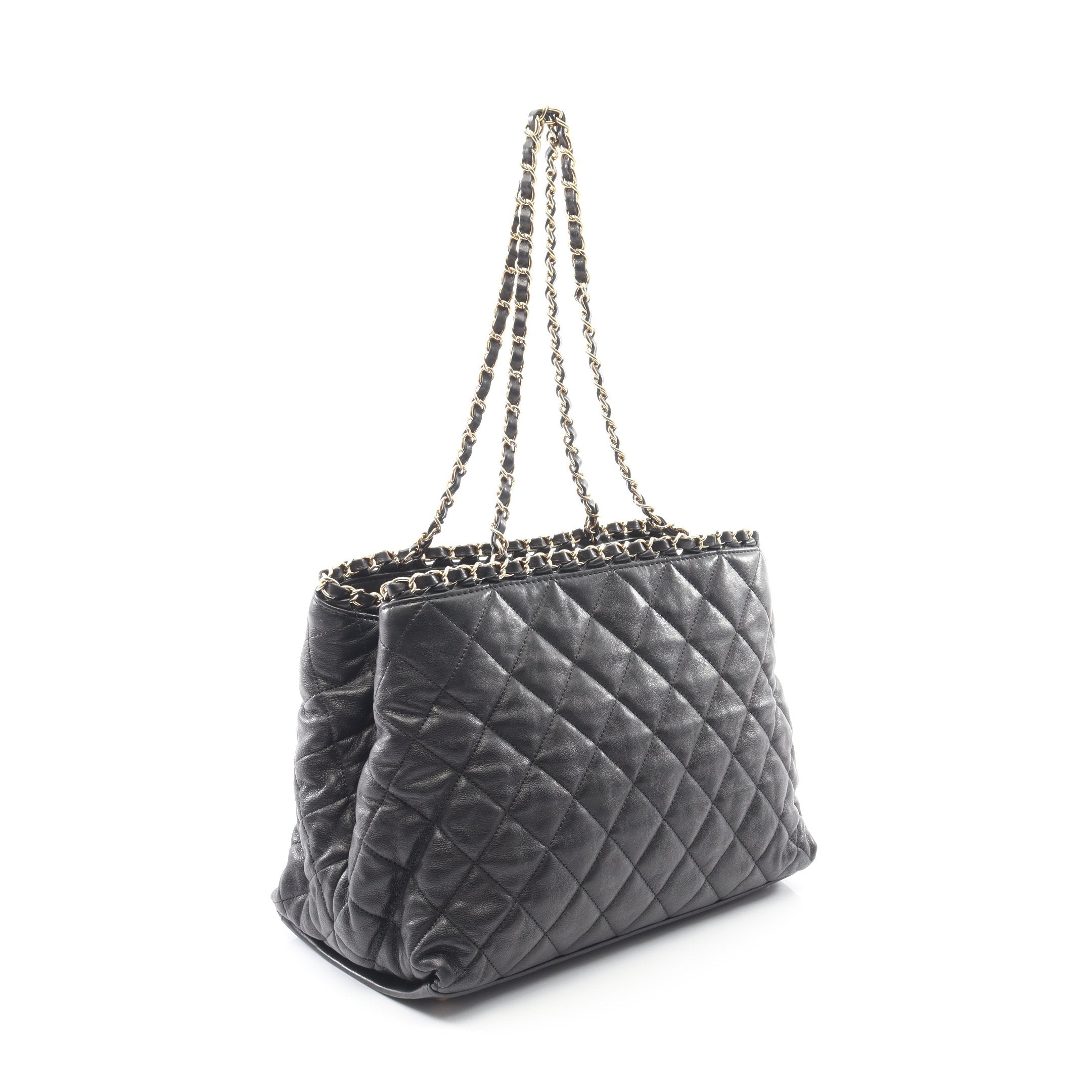 CHANELキルティング　マトラッセ チェーン ショルダーバッグ ラムスキン マトラッセ チェーンショルダーバッグ チェーントートバッグ