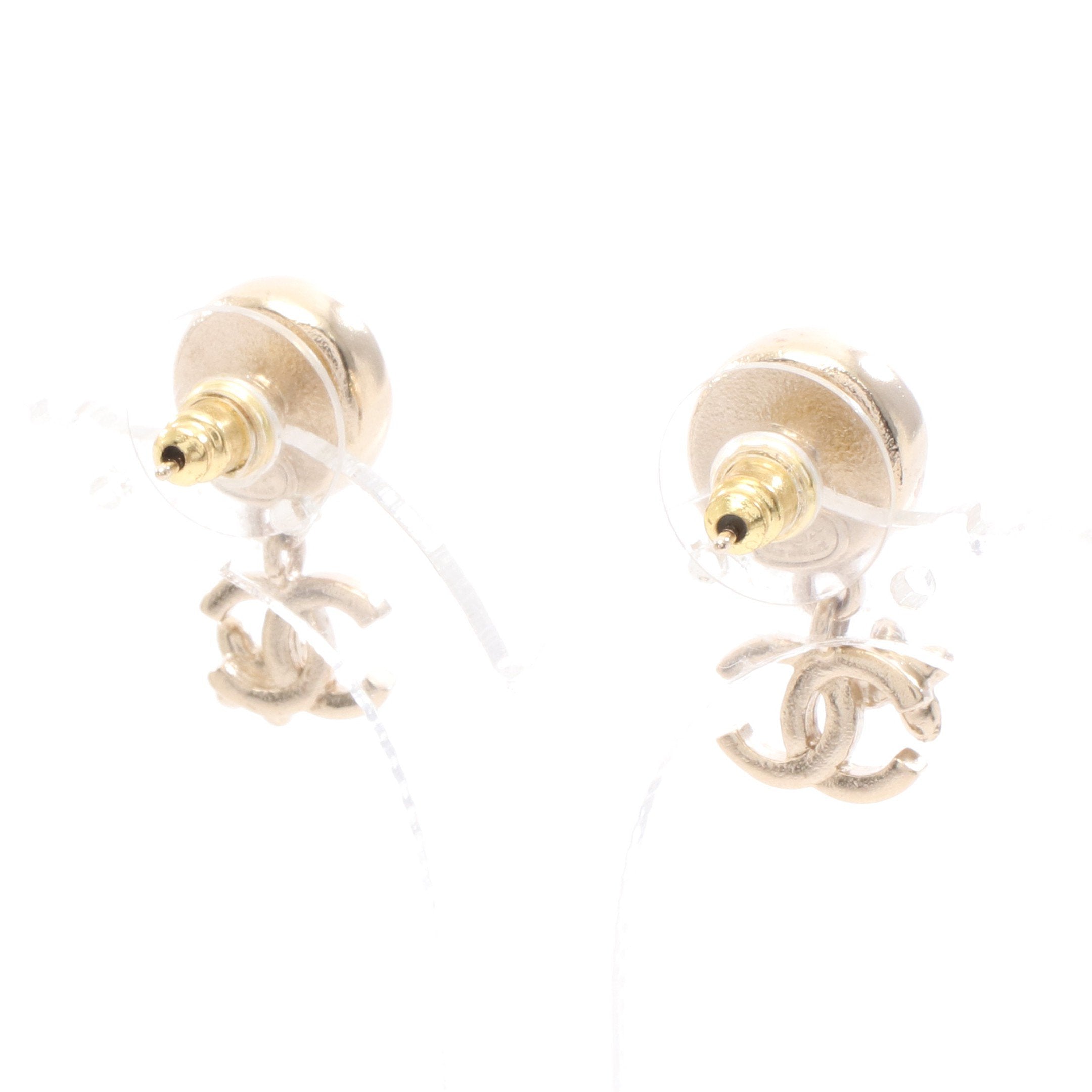 シャネル ゴールド ラウンド ホロウ ラインストーンシェイプ ピアス CHANEL（シャネル） 【並行輸入品】シャネル アクセサリー レディース