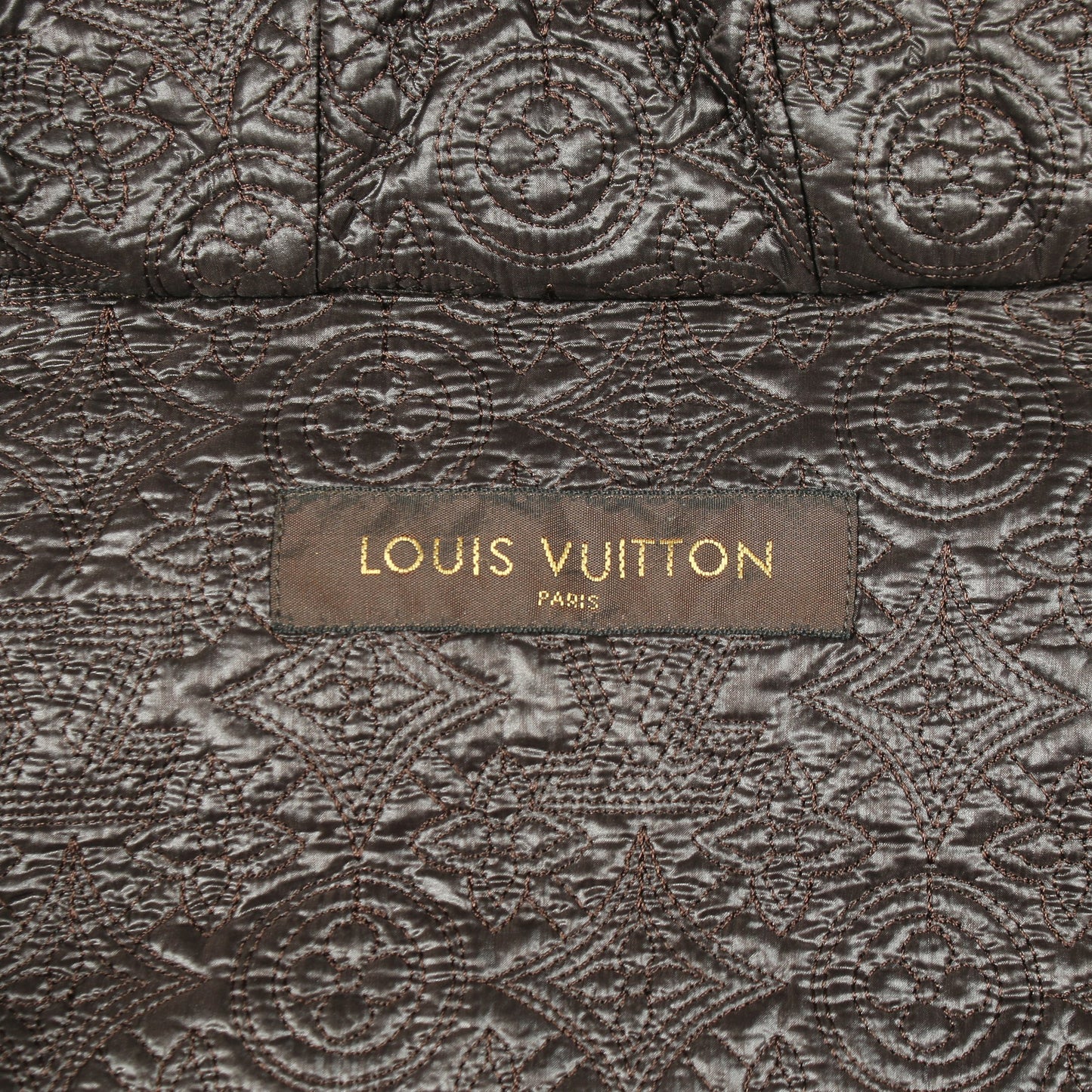 モノグラム ジャケット ナイロン ダークブラウン 中綿 フード付き リバーシブル ルイヴィトン アウター LOUIS VUITTON