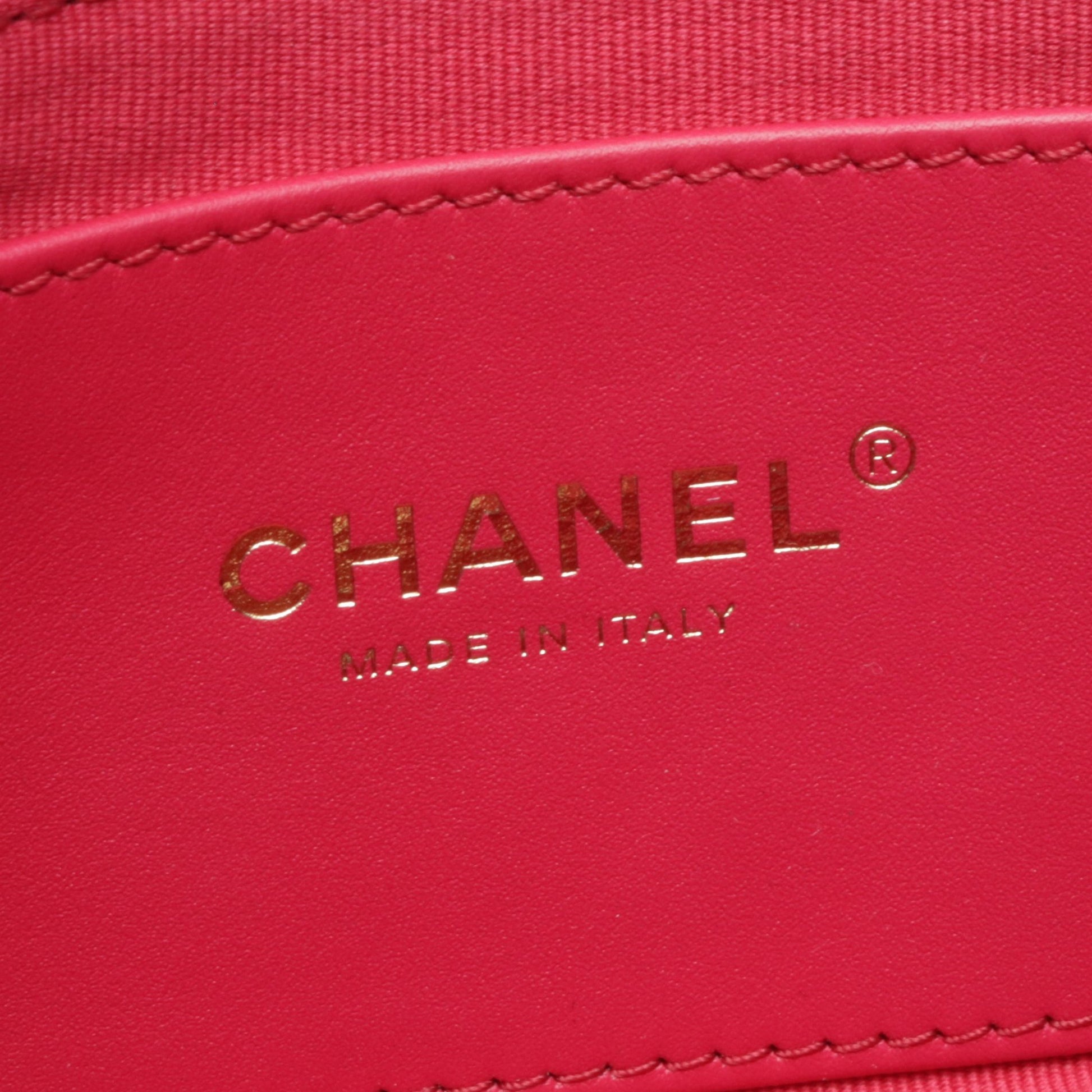 マトラッセ ハートロック チェーンショルダーバッグ ラムスキン ブラック ゴールド金具 シャネル バッグ CHANEL