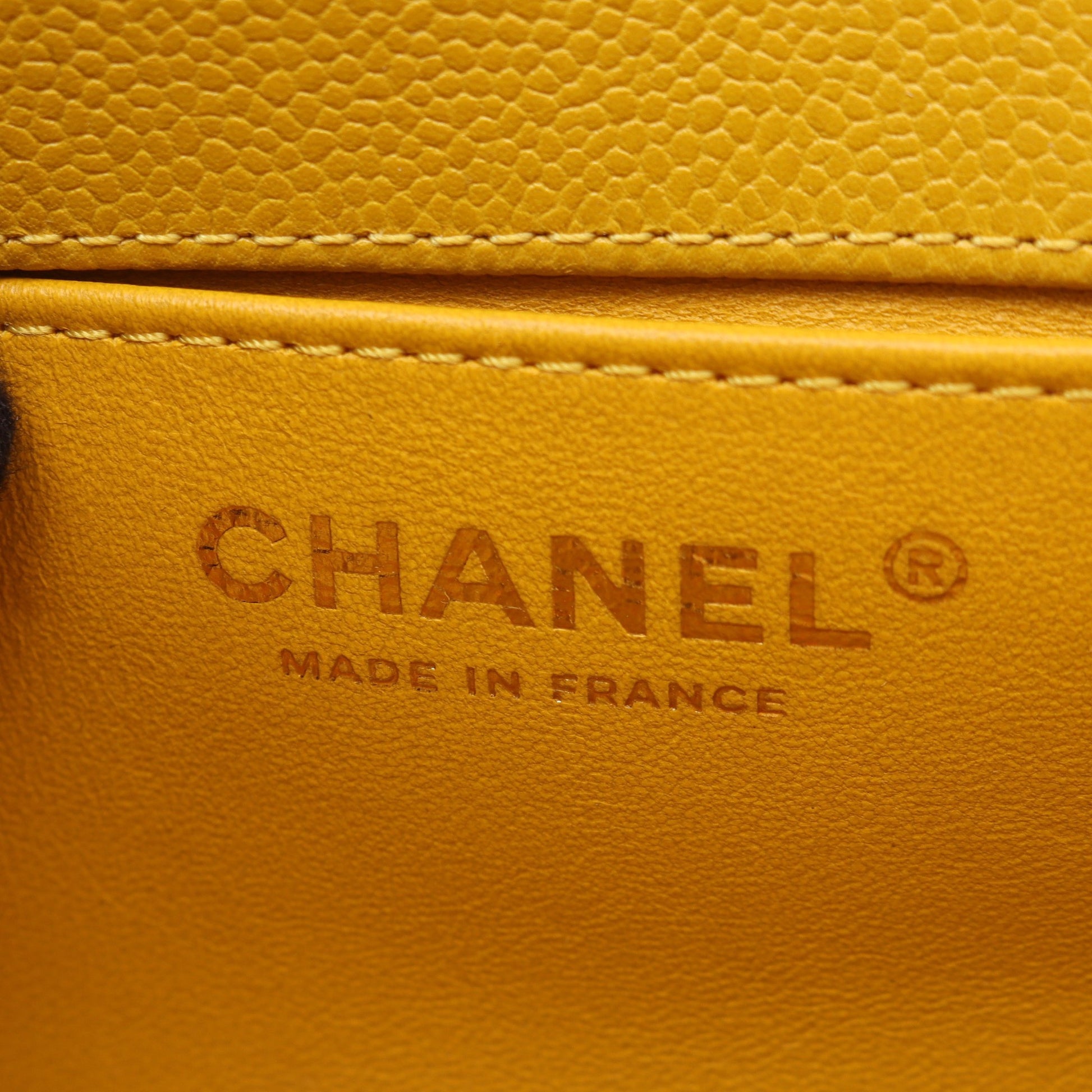 ボーイシャネル スモール チェーンショルダーバッグ キャビアスキン イエローブラウン ゴールド金具 シャネル バッグ CHANEL