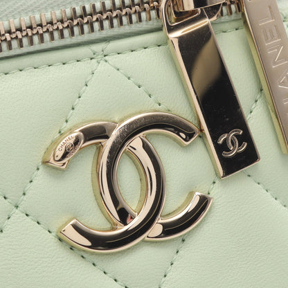 トレンディCC バニティバッグ チェーンショルダーバッグ レザー ライトグリーン ゴールド金具 シャネル バッグ CHANEL