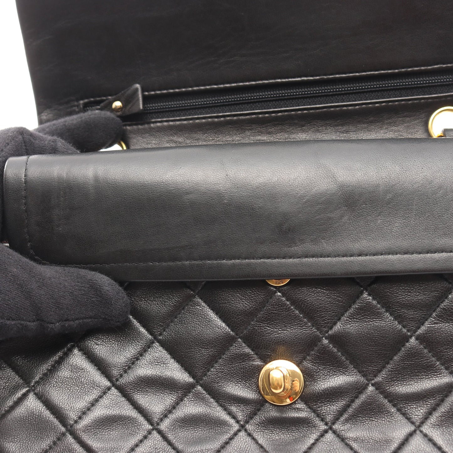マトラッセ Wフラップ Wチェーンショルダーバッグ ラムスキン ブラック ゴールド金具 シャネル バッグ CHANEL